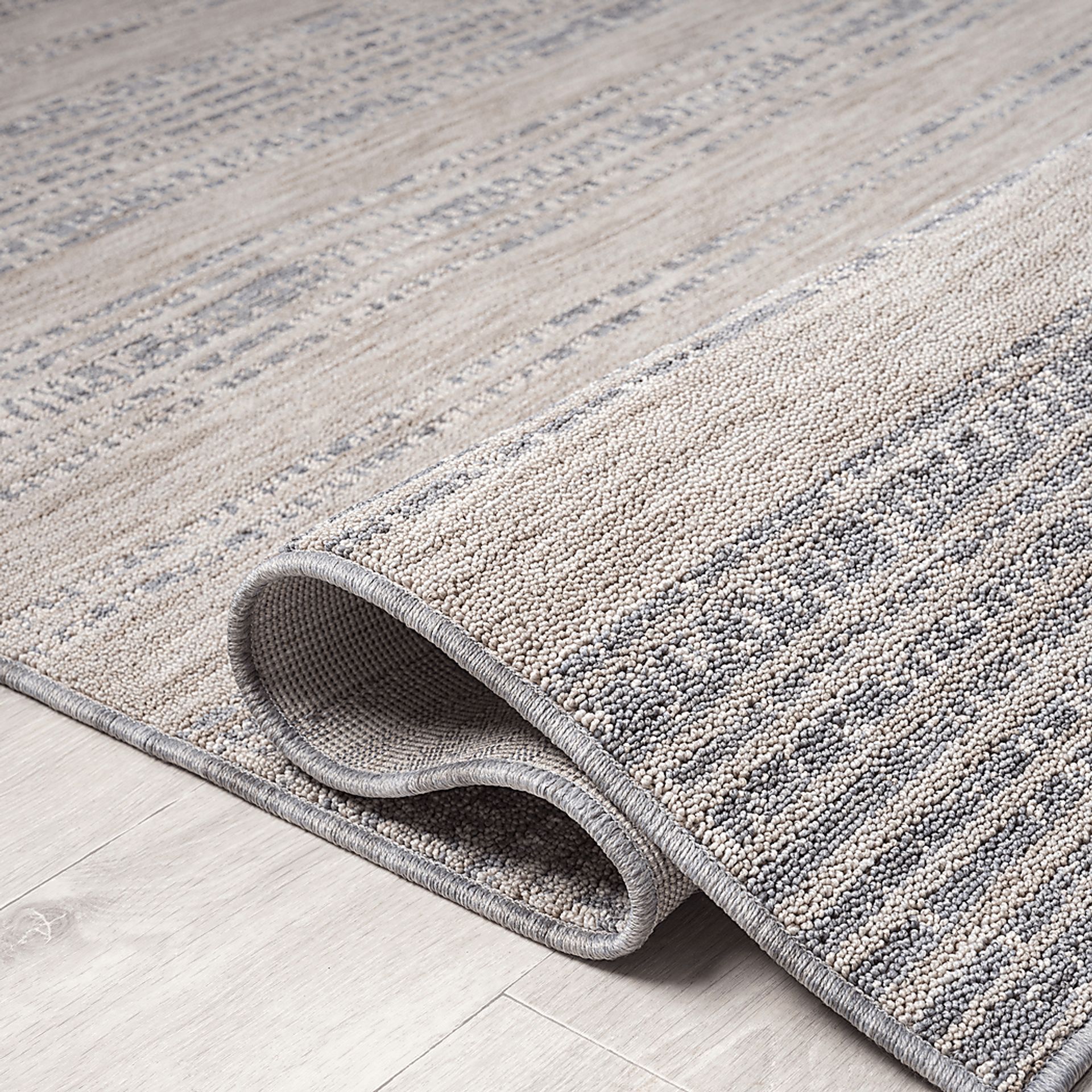 Temisnia Ivory/Blue 5' x 7' Indoor/Outdoor Rug - Image 7
