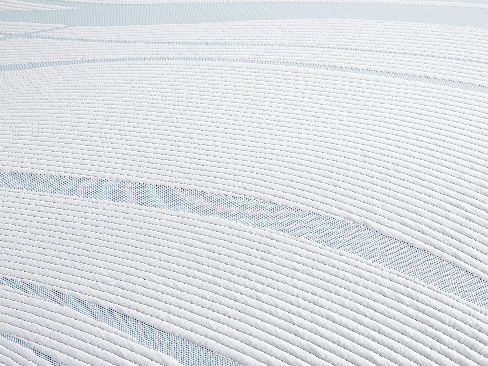 Tempur-Pedic Adapt 2.0 Medium Queen Mattress - Image 3