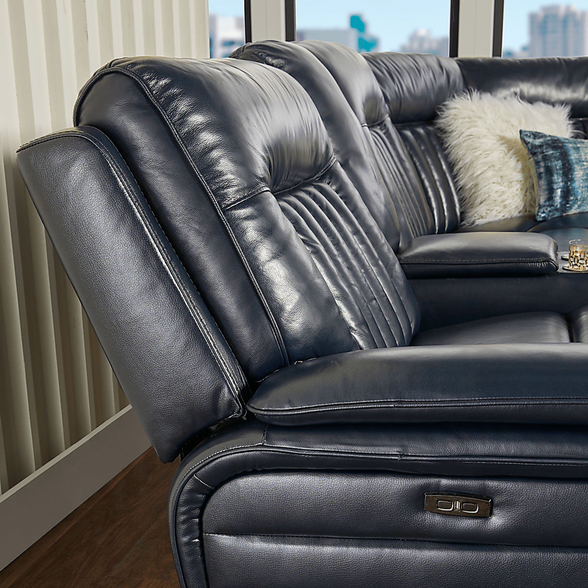 Terenzo Blue Leather 9 Pc Dual Power Reclining Sectional Living Room - Image 9