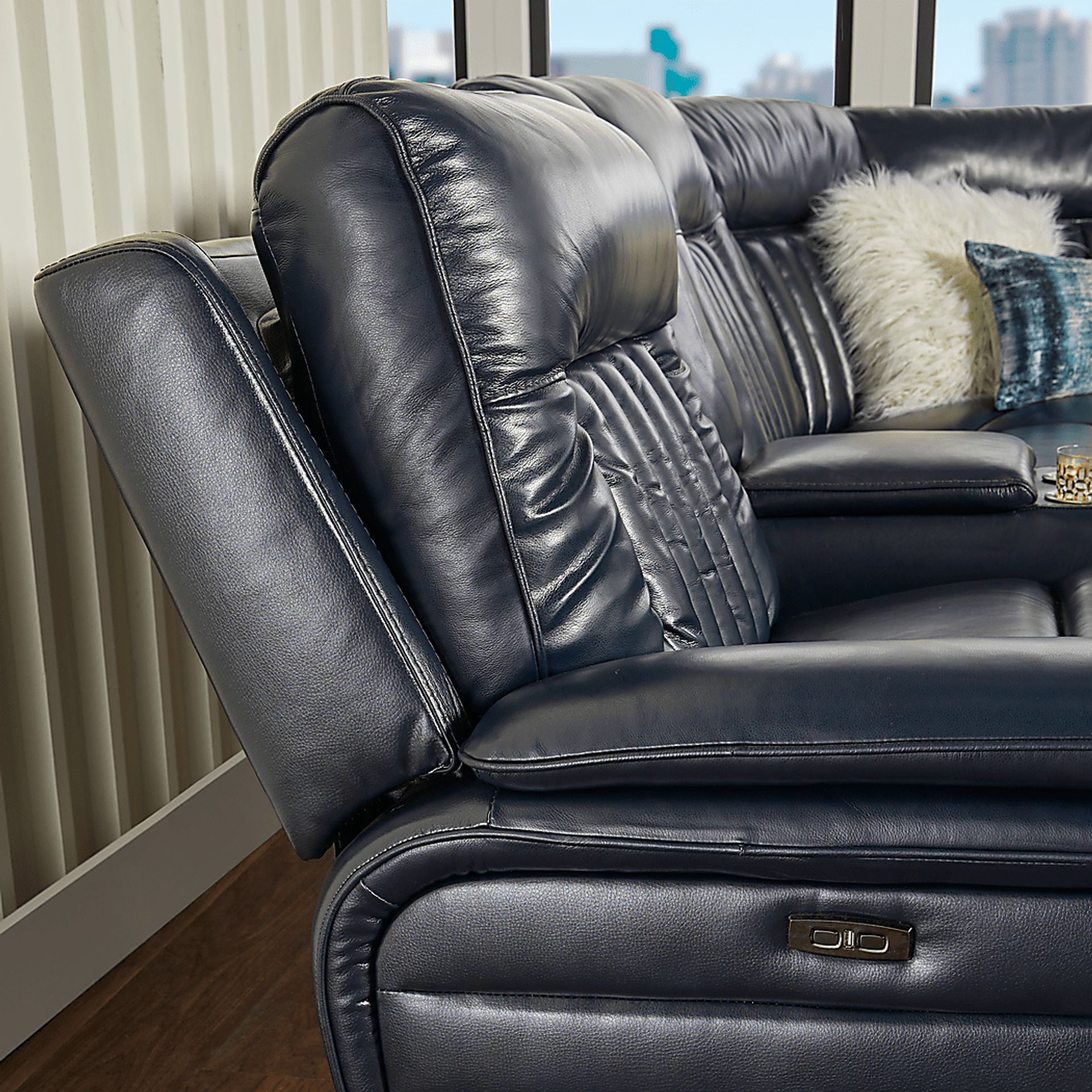 Terenzo Blue Leather 9 Pc Dual Power Reclining Sectional Living Room - Image 10