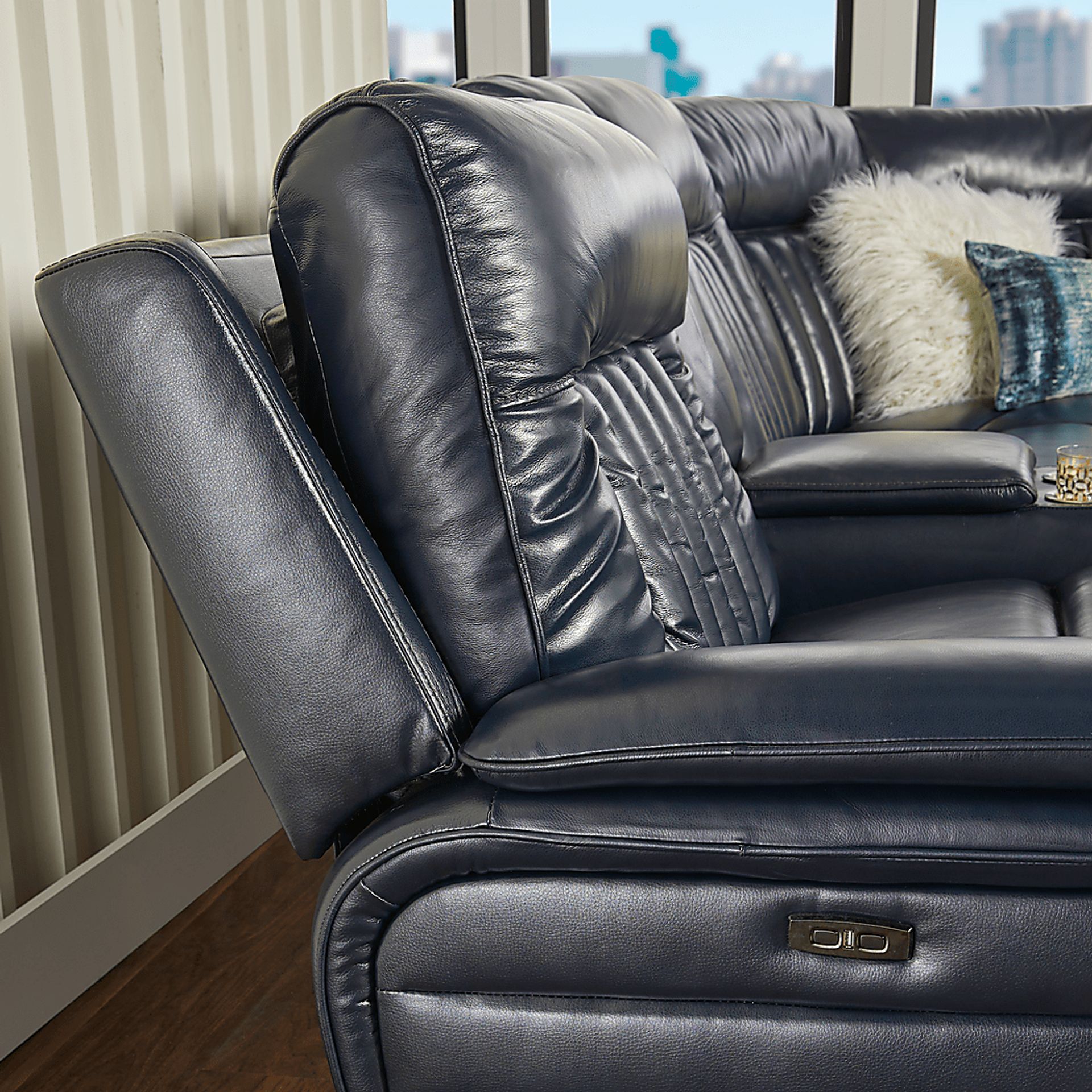 Terenzo Blue Leather 9 Pc Dual Power Reclining Sectional Living Room - Image 11
