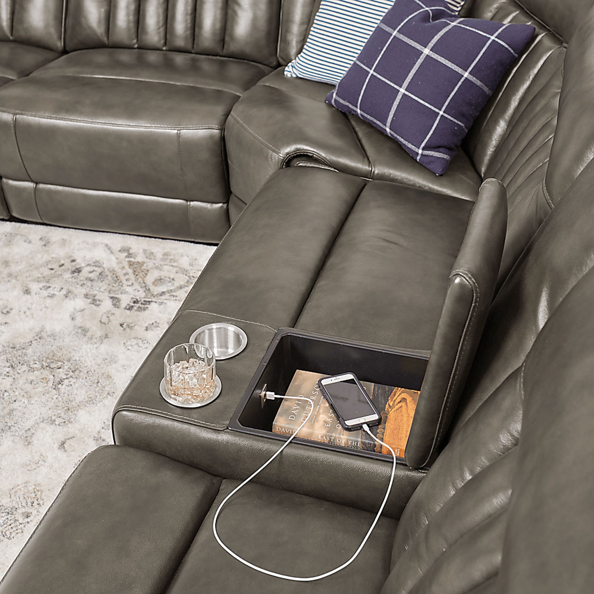 Terenzo Gray Leather 6 Pc Dual Power Reclining Sectional - Image 6