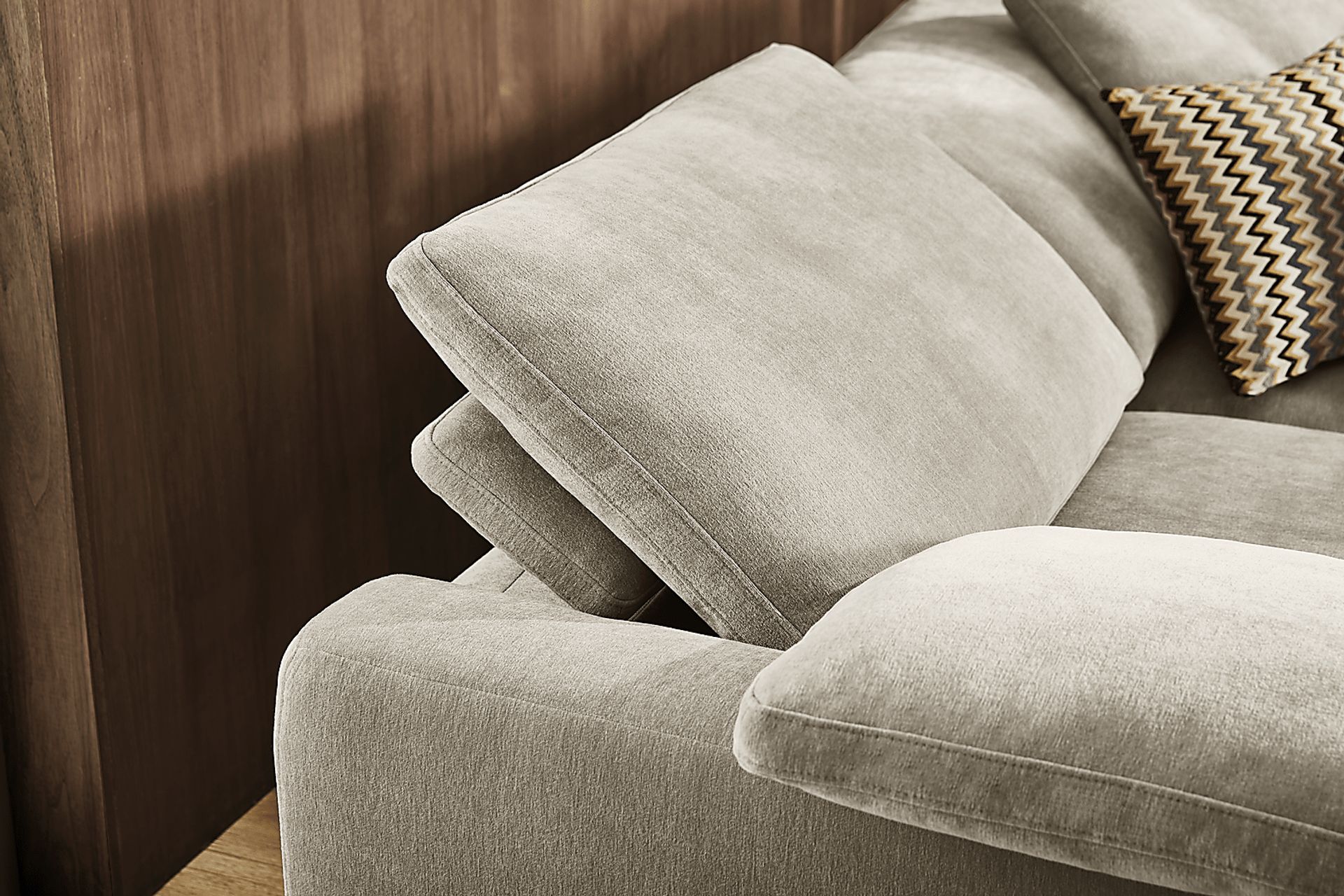 The Flow Gray 5 Pc Dual Power Reclining Sectional - Image 8