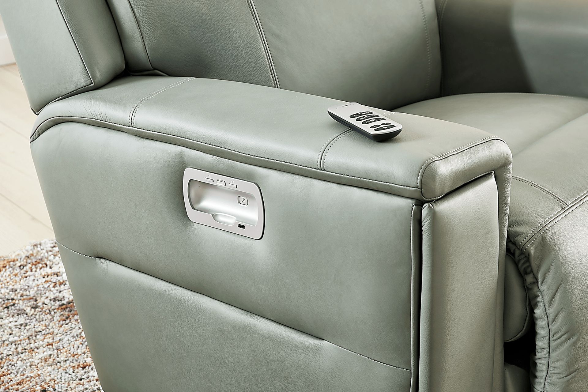 The Shaq II Blue Leather Dual Power Recliner - Image 7