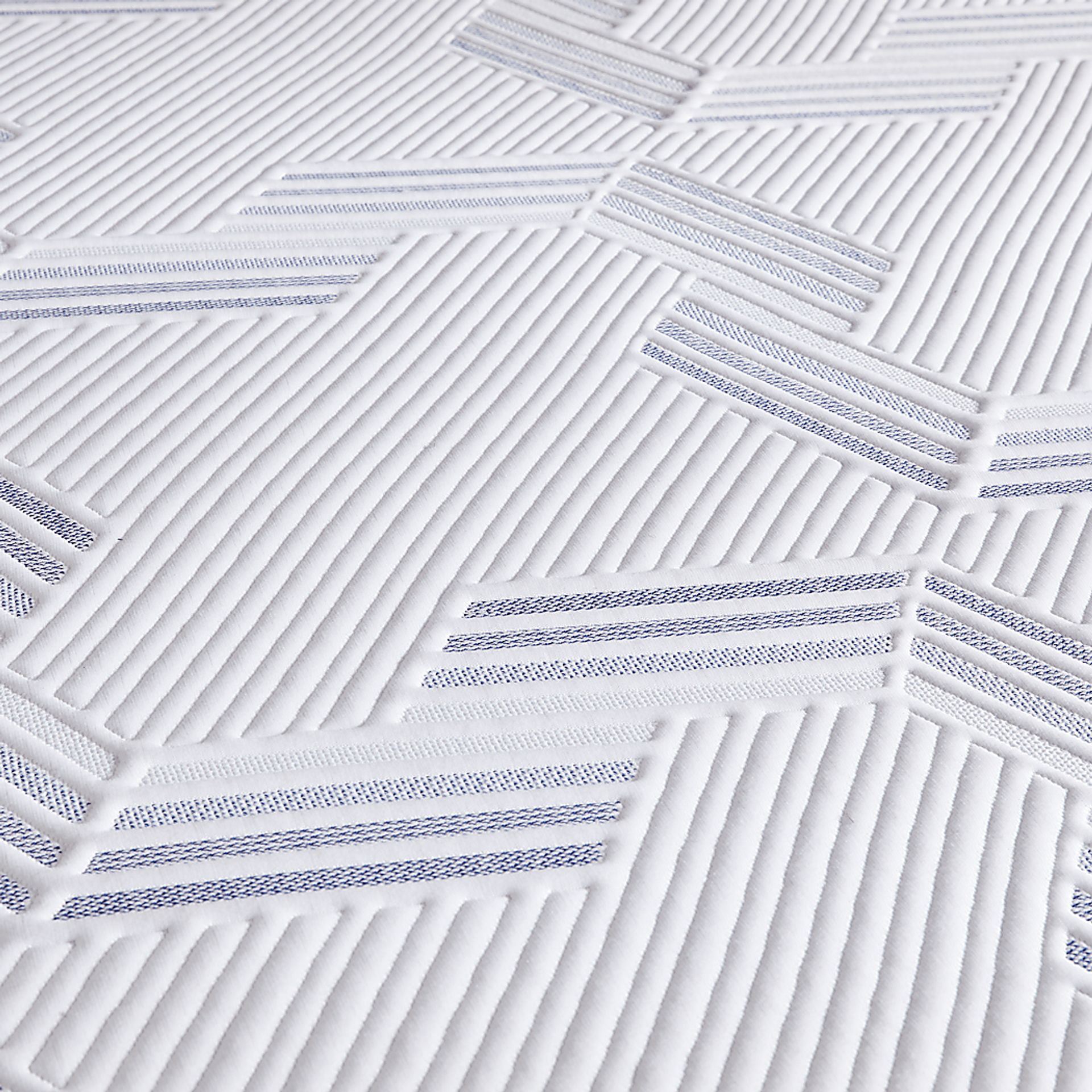 Therapedic Iris King Mattress - Image 3