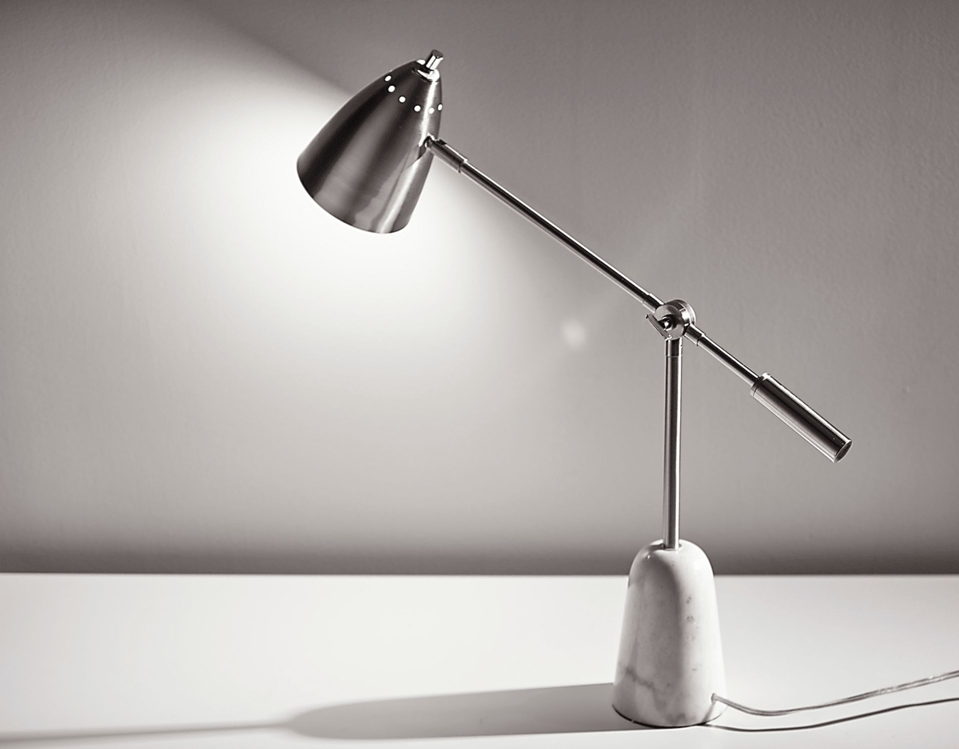 Thetford Gray Lamp - Image 4
