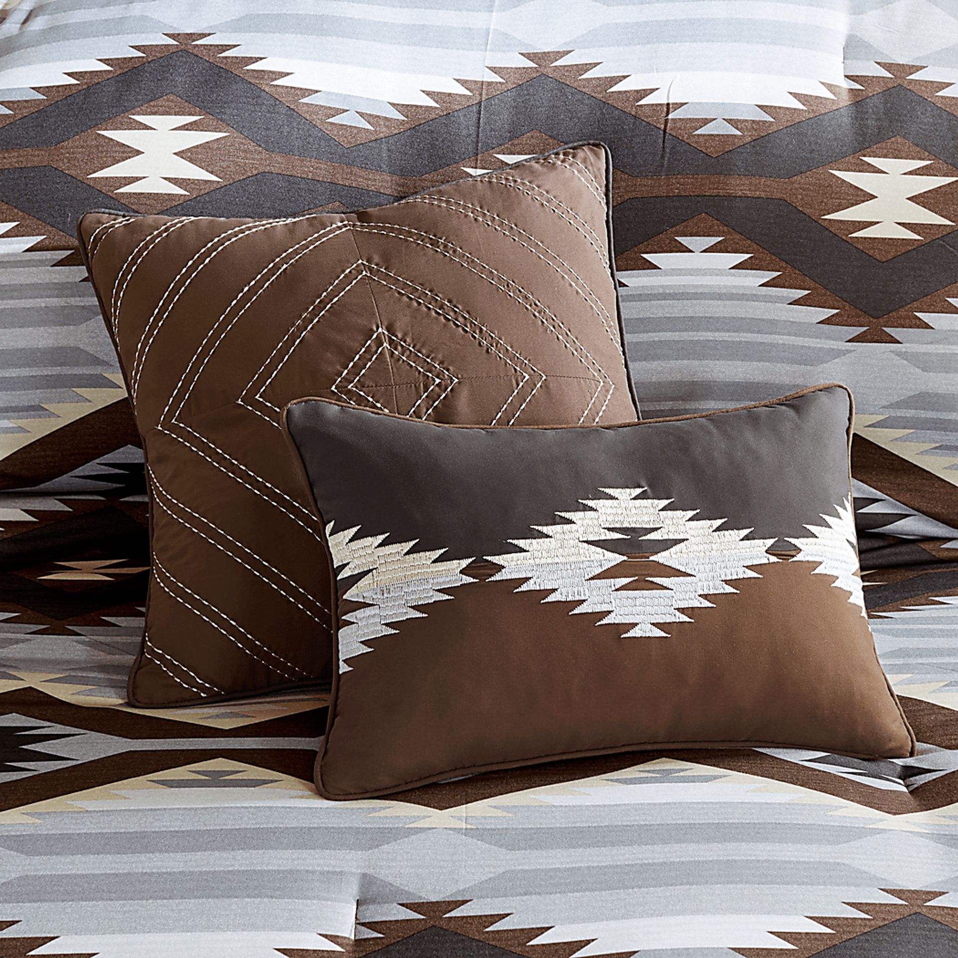 Thibodeaux Gray Full Comforter Set - Image 9
