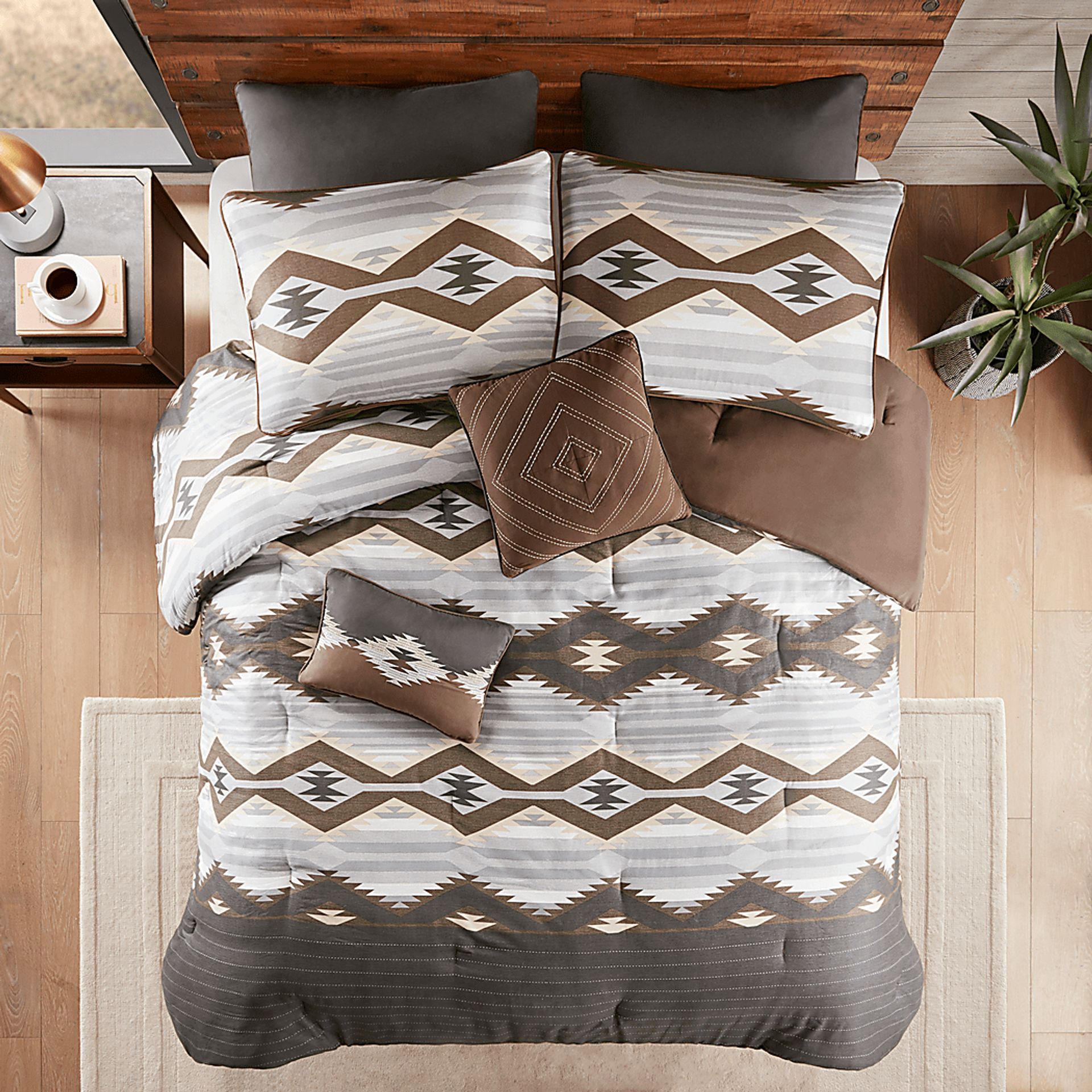 Thibodeaux Gray Full Comforter Set - Image 2