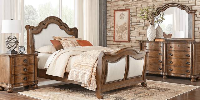 Thornbury Pecan 7 Pc Queen Upholstered Bedroom - Thumbnail - Image 1