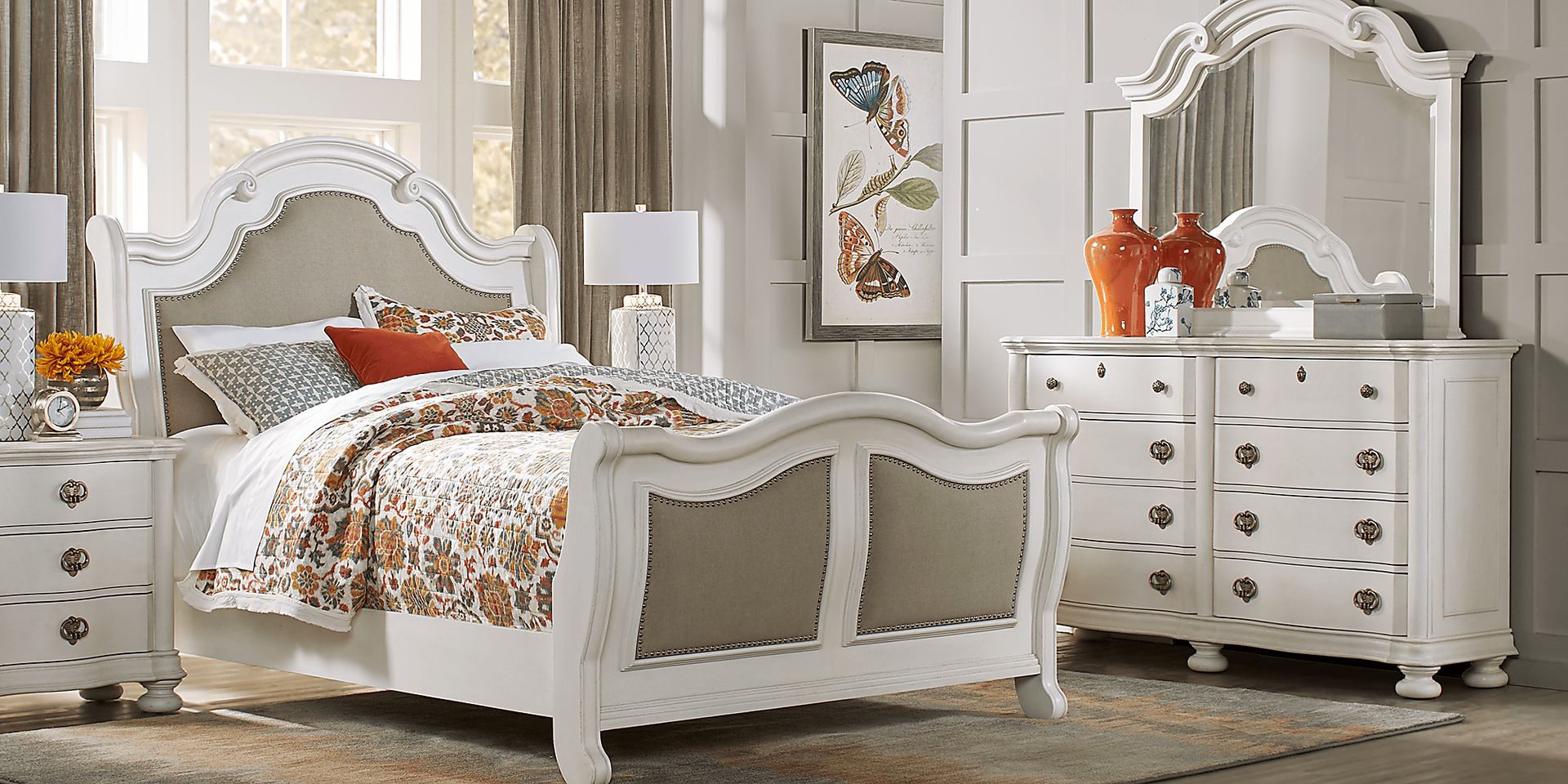 Thornbury White 5 Pc Queen Upholstered Bedroom - Image 1