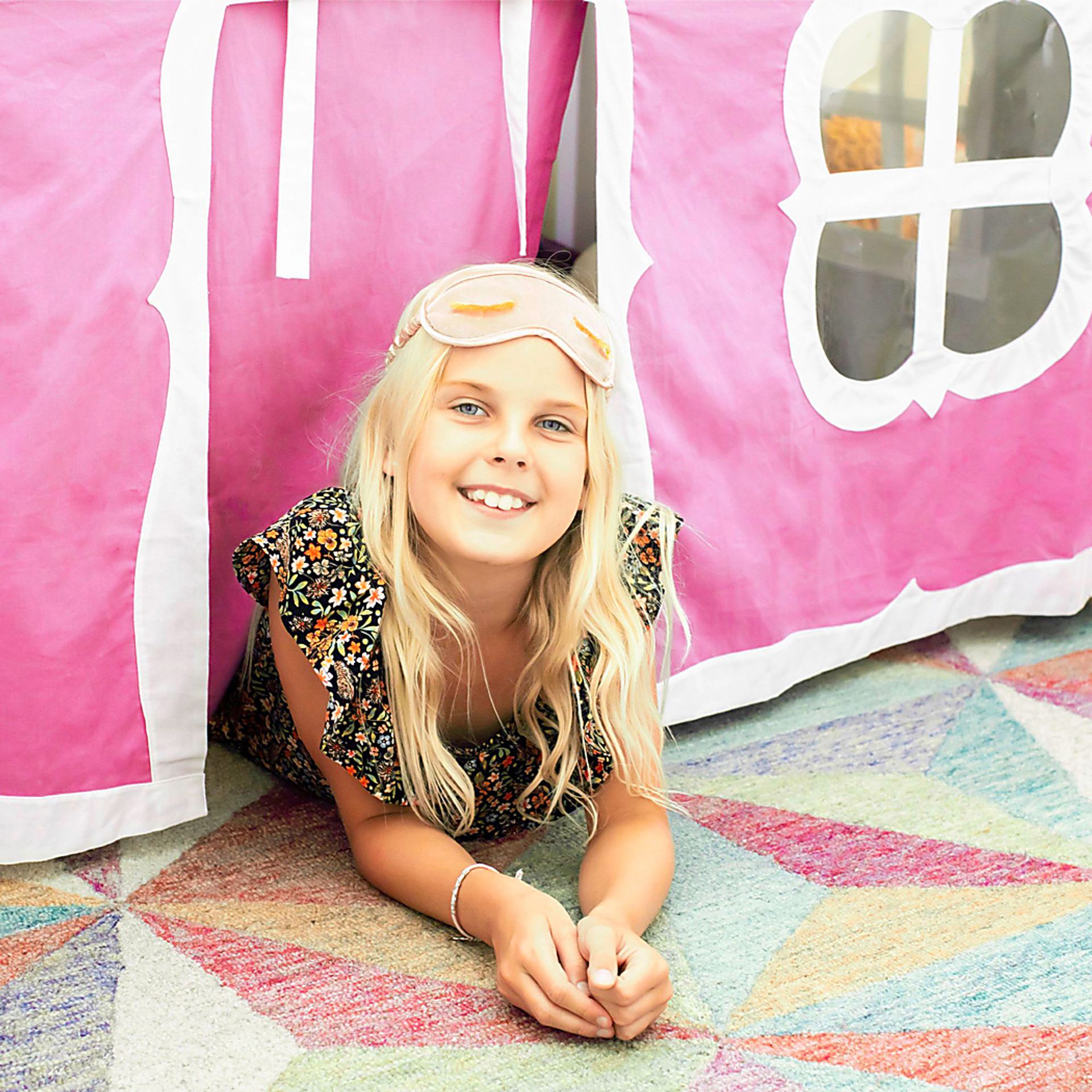 Kids Thorsten Brown Twin/Twin Low Bunk Bed with Pink Tent - Image 6