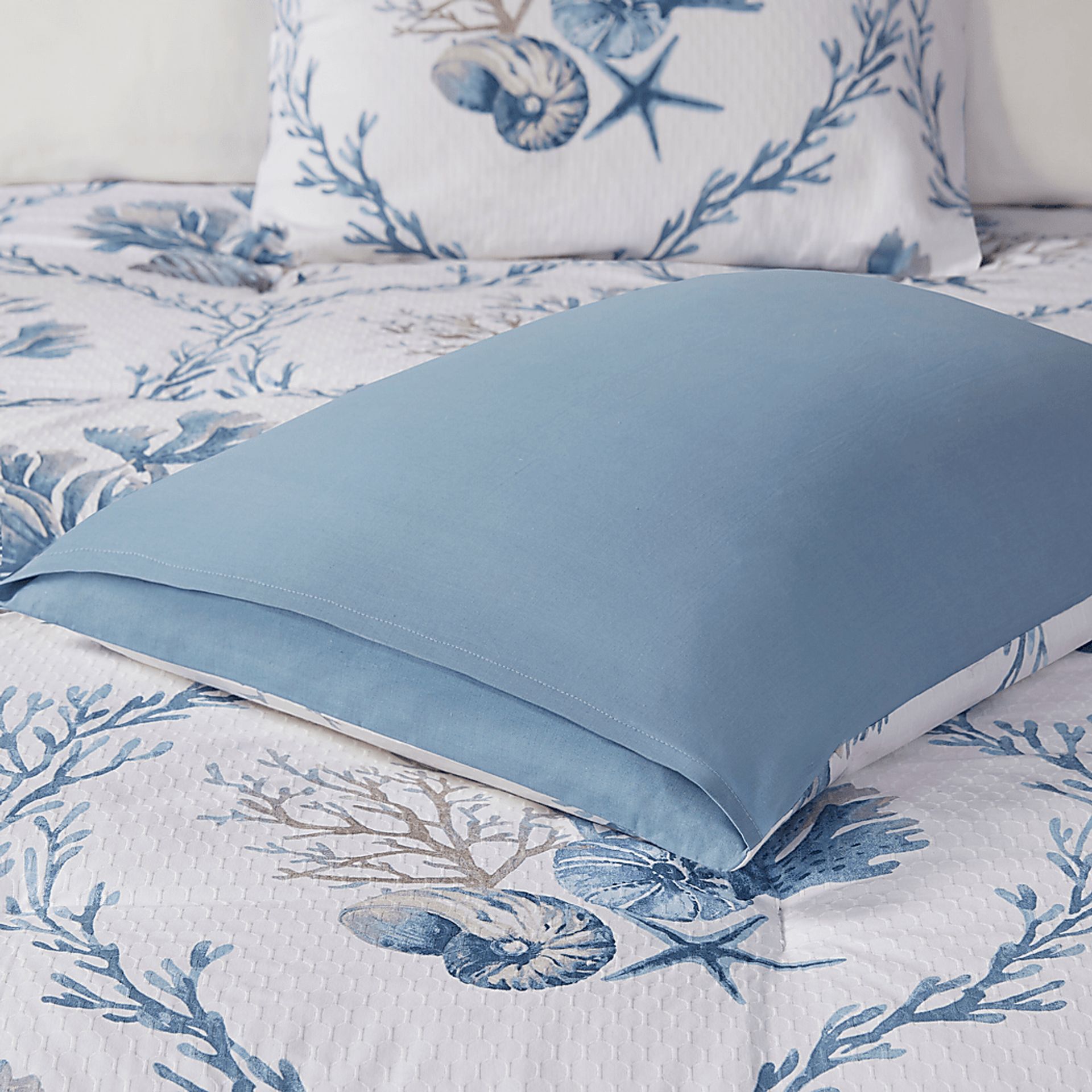Threeawn Blue 6 Pc King Comforter Set - Image 4