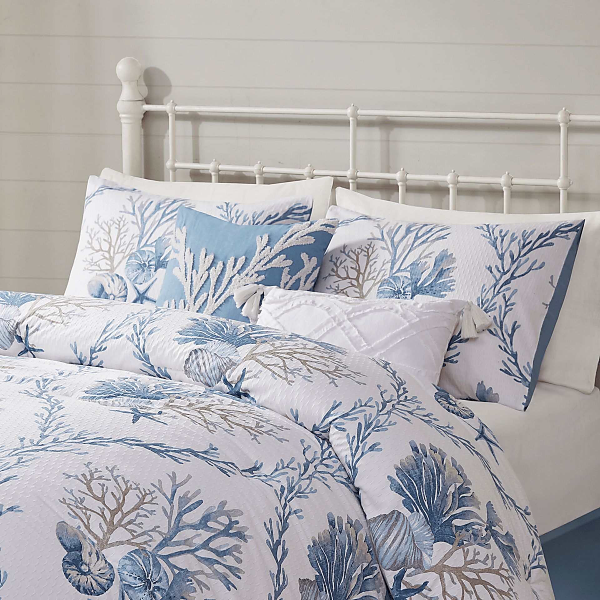 Threeawn Blue 6 Pc King Comforter Set - Image 10