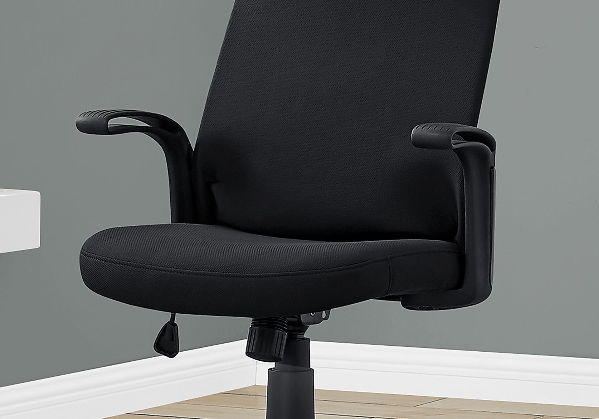 Thundershade Black Desk Chair - Image 3