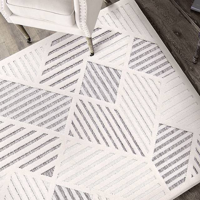 Thurmont Gray 5'3 x 7'6 Rug - Thumbnail - Image 2