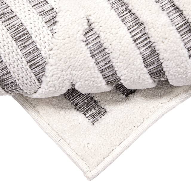 Thurmont Gray 5'3 x 7'6 Rug - Thumbnail - Image 8