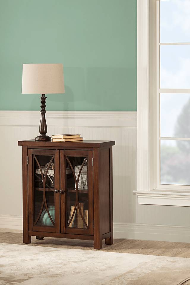 Tiflin Mahogany Two Door Accent Cabinet - Thumbnail - Image 3