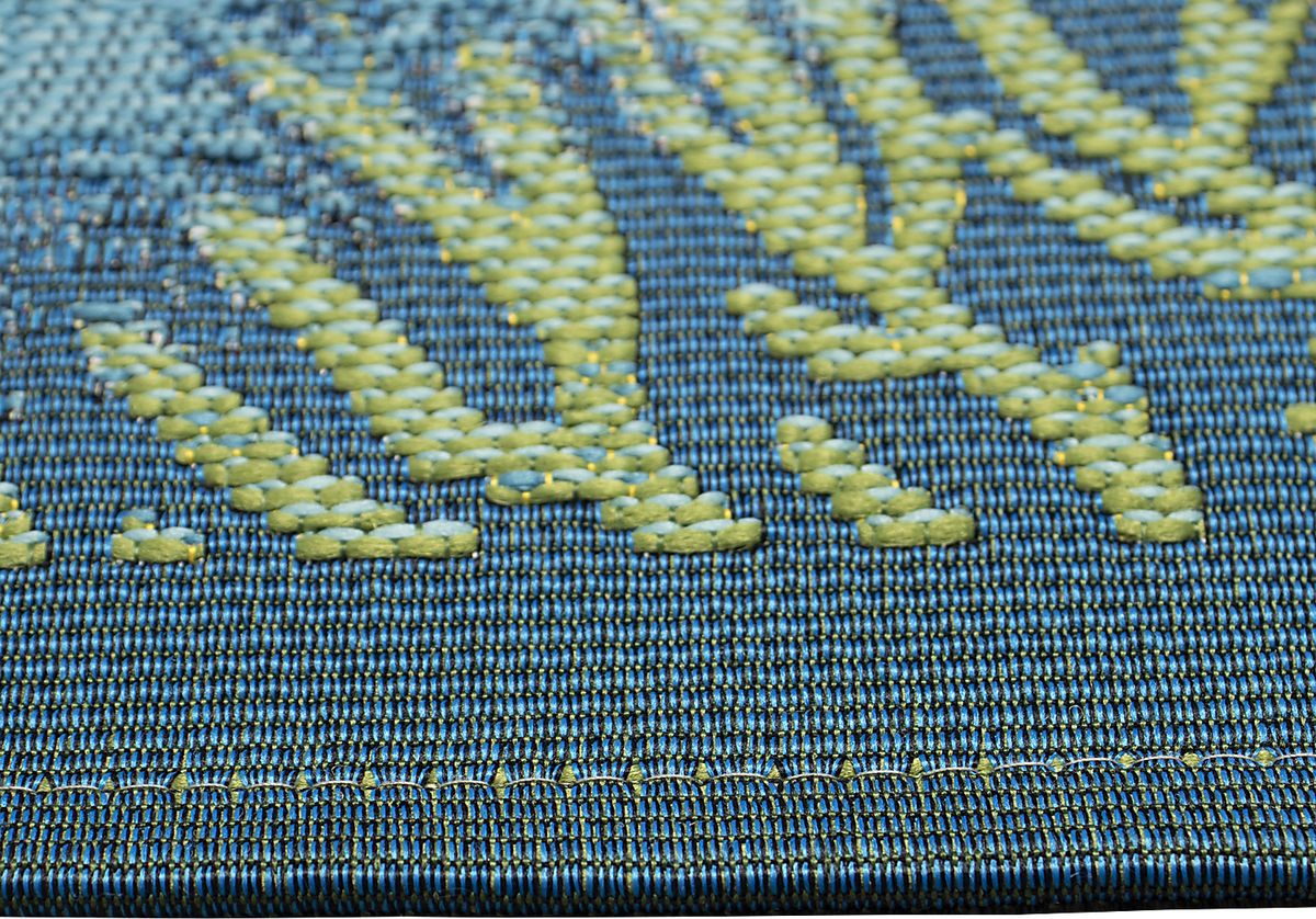 Tillwick Navy Blue Outdoor Rugs | Rooms to Go