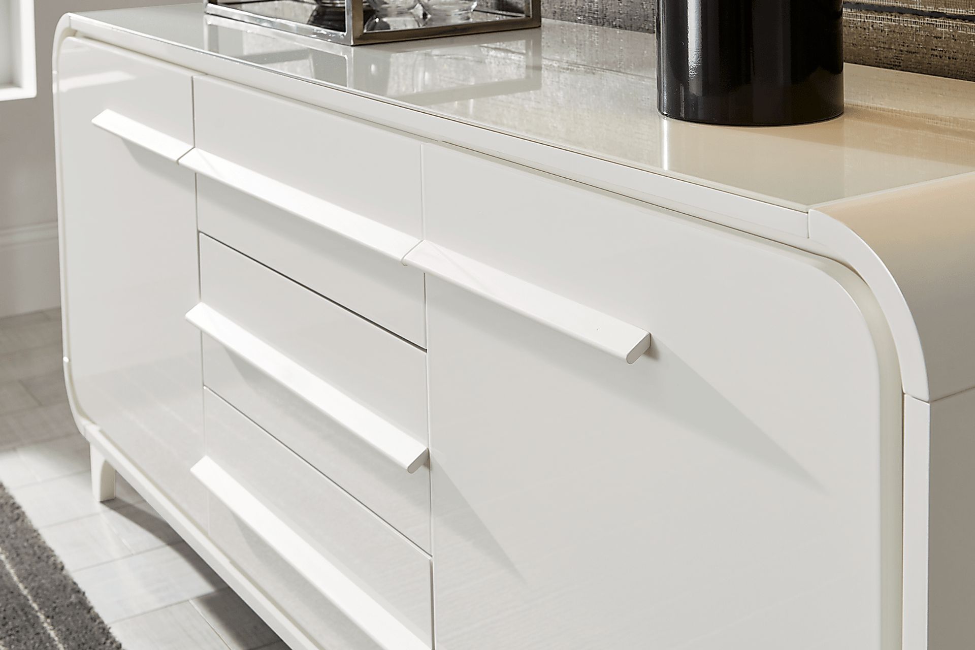 Tobian White Buffet Server - Image 5