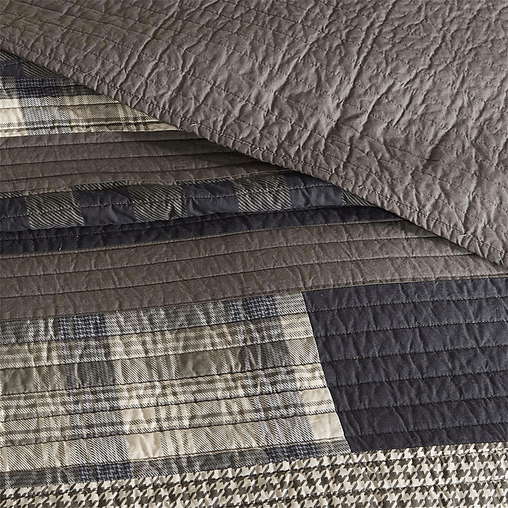 Tolani Taupe 3 Pc King Quilt Set - Image 4