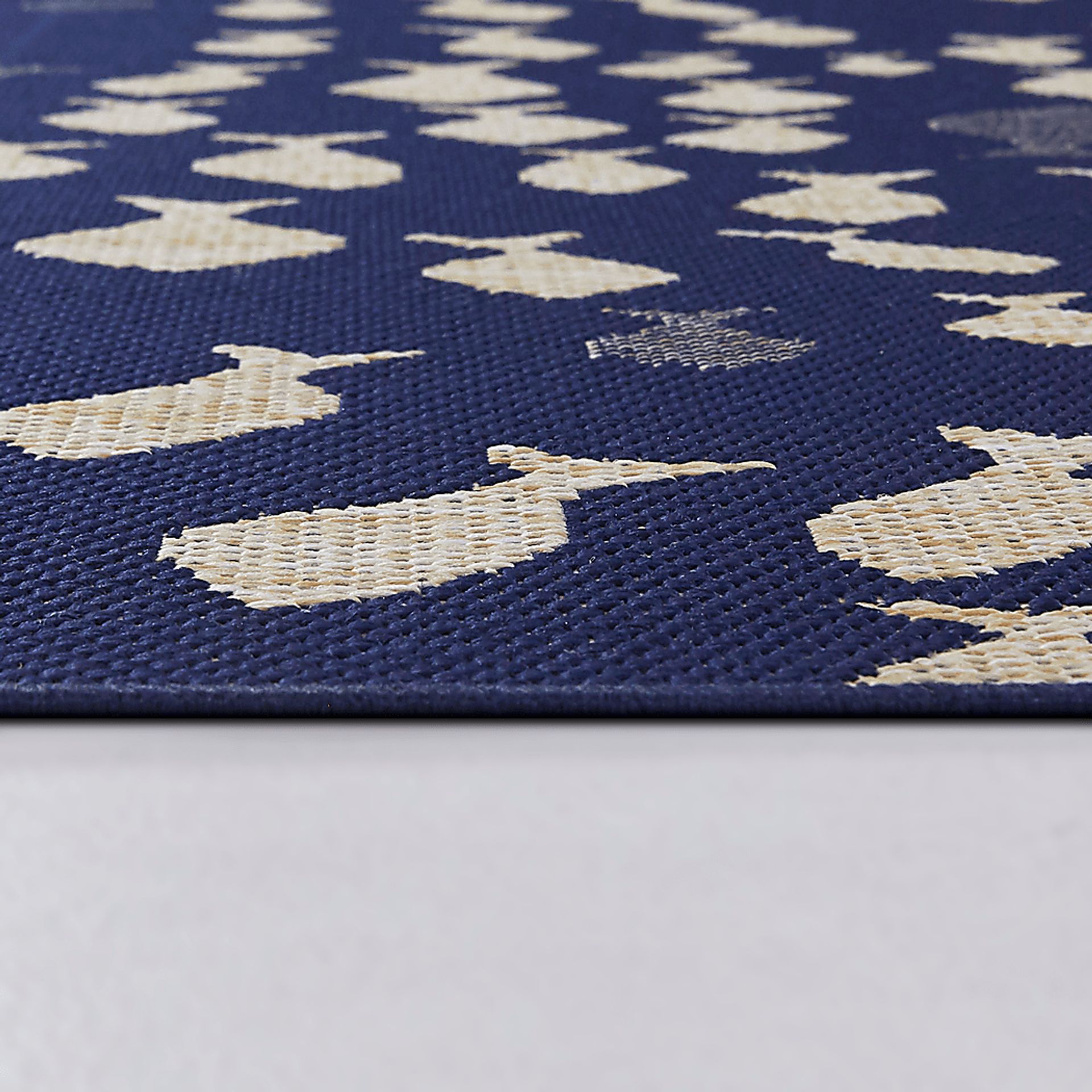 Tomago Blue 5'3 x 7' Indoor/Outdoor Rug - Image 4