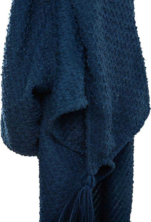 Tormi Navy Indoor/Outdoor Throw Blanket - Thumbnail - Image 4