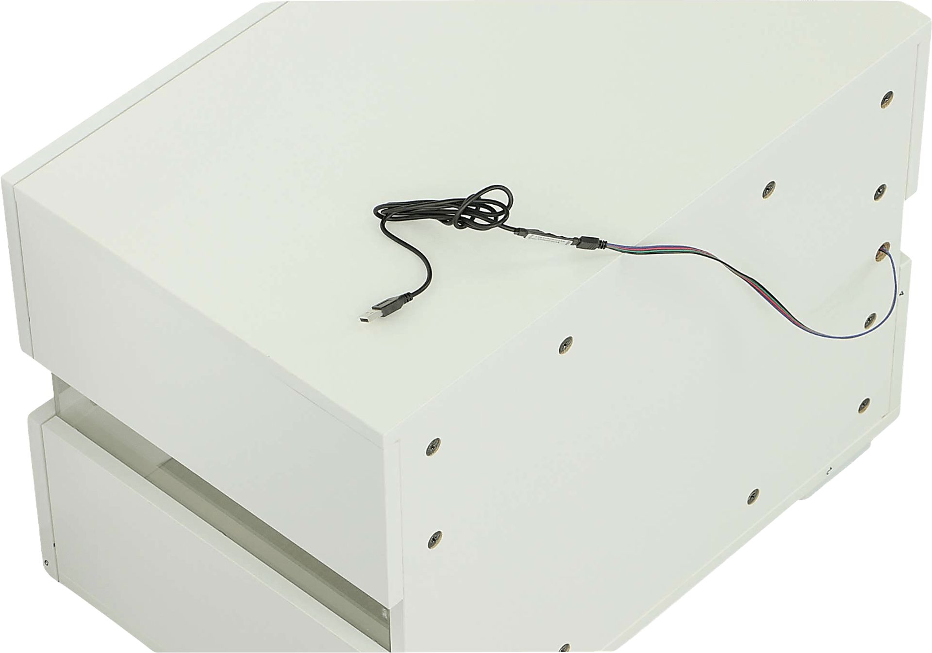 Towhee II White Nightstand - Image 2