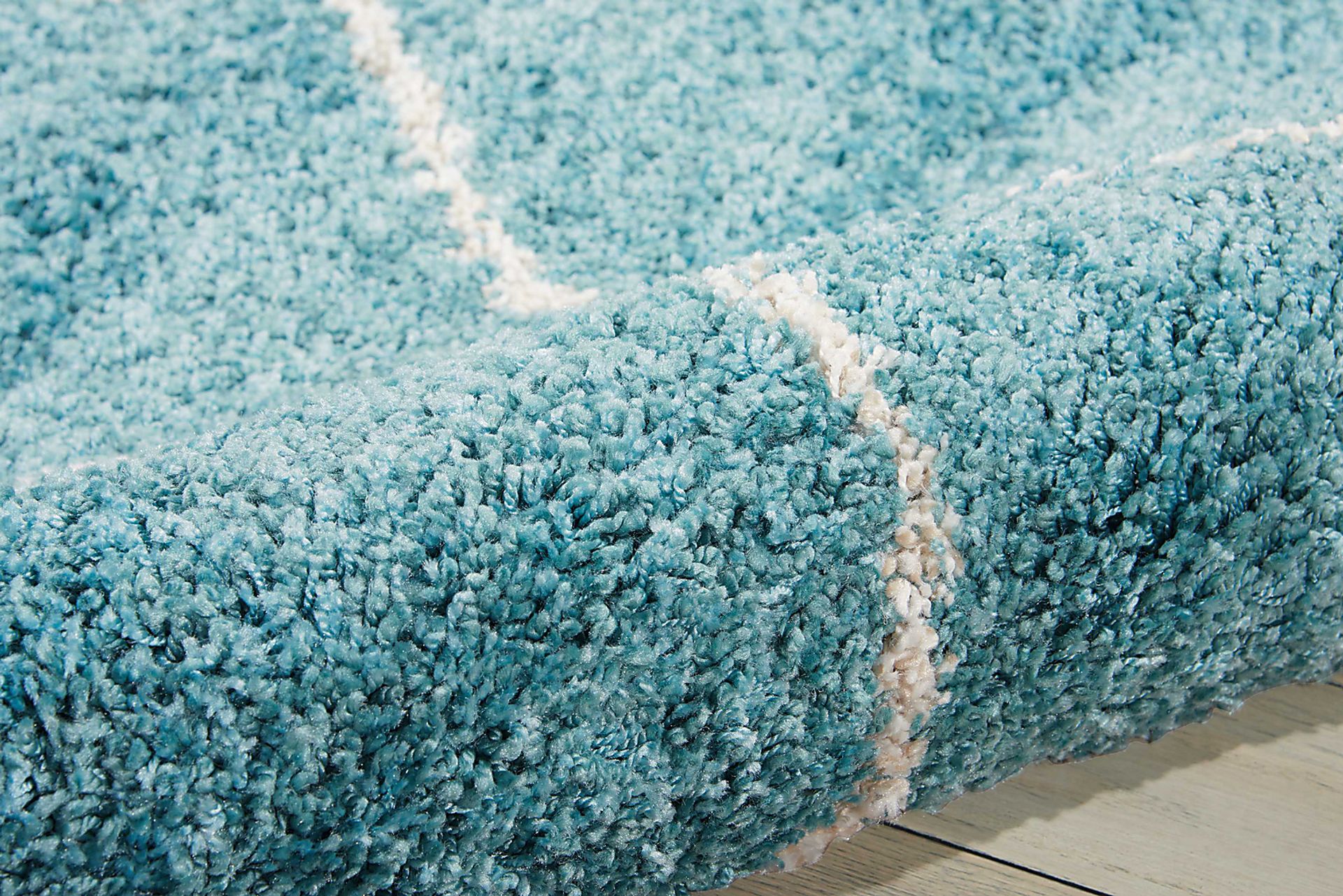 Traci Lane Aqua 8' x 10' Rug - Image 4