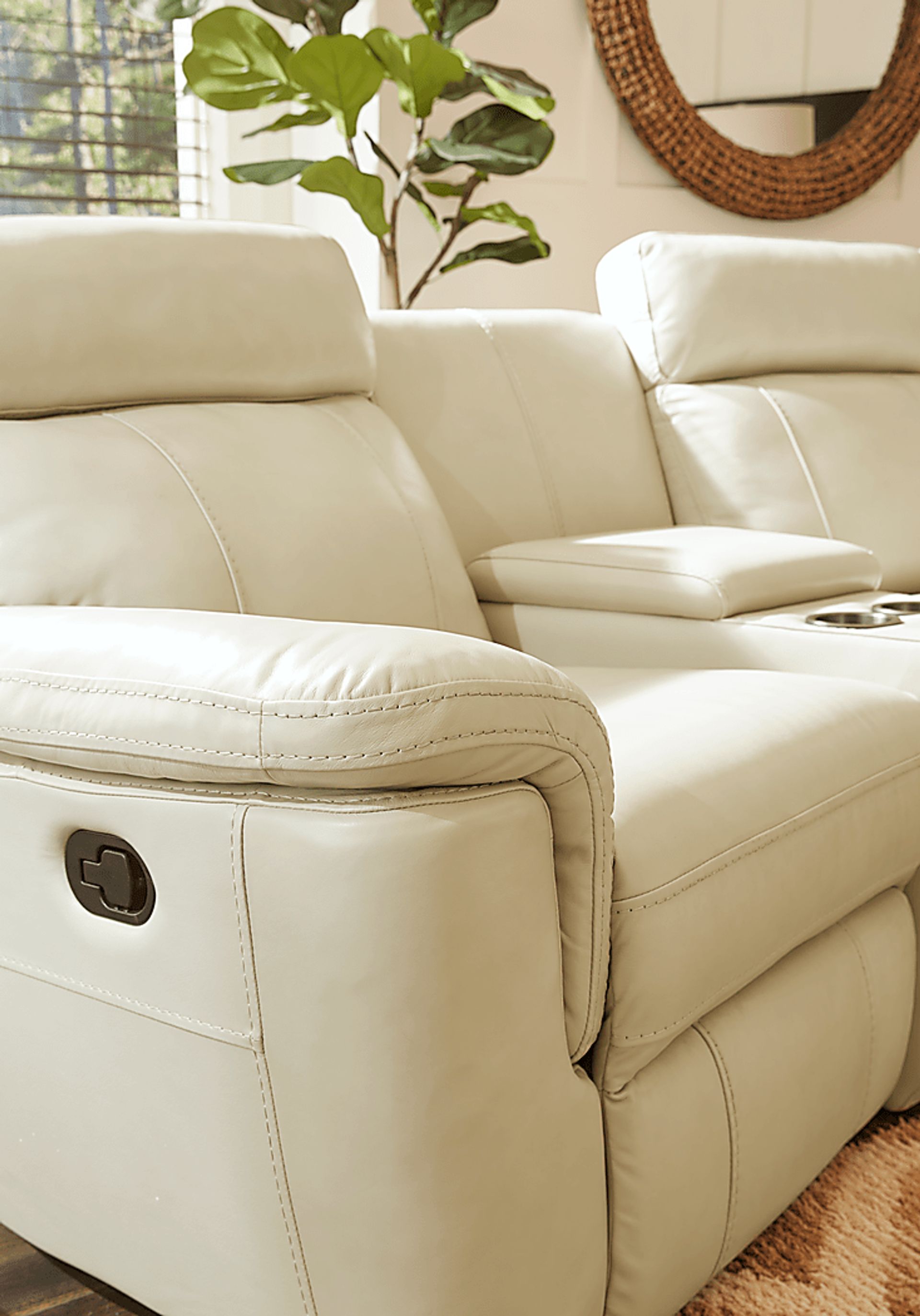 Trafalgar Square Ivory Leather 6 Pc Reclining Sectional - Image 7