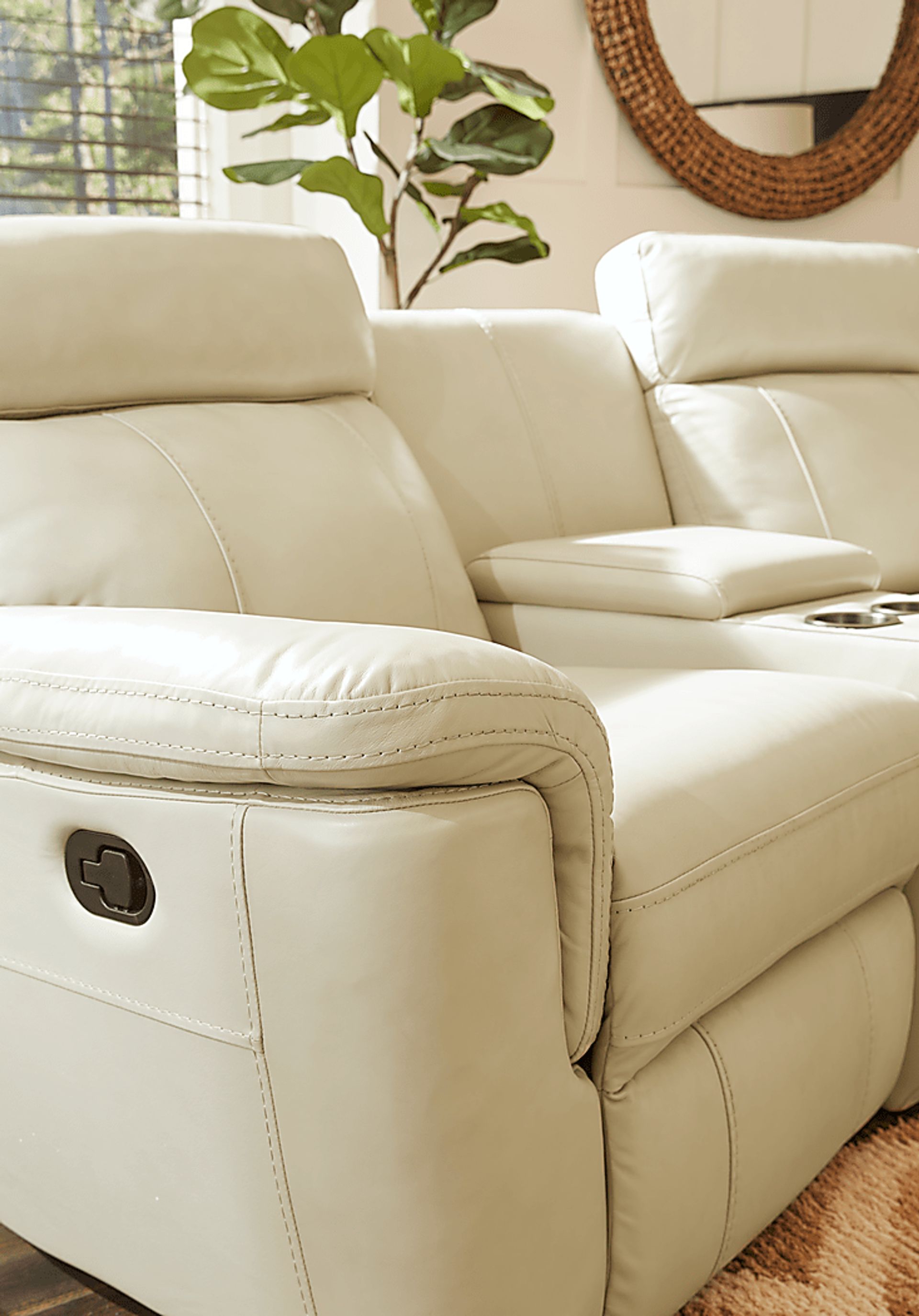 Trafalgar Square Ivory Leather 7 Pc Power Reclining Sectional - Image 3