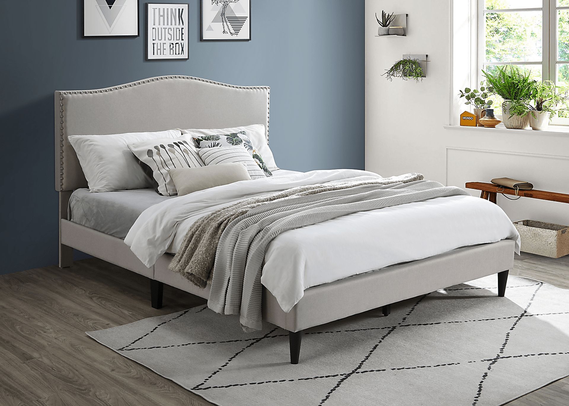 Trapon Beige King Bed - Image 3