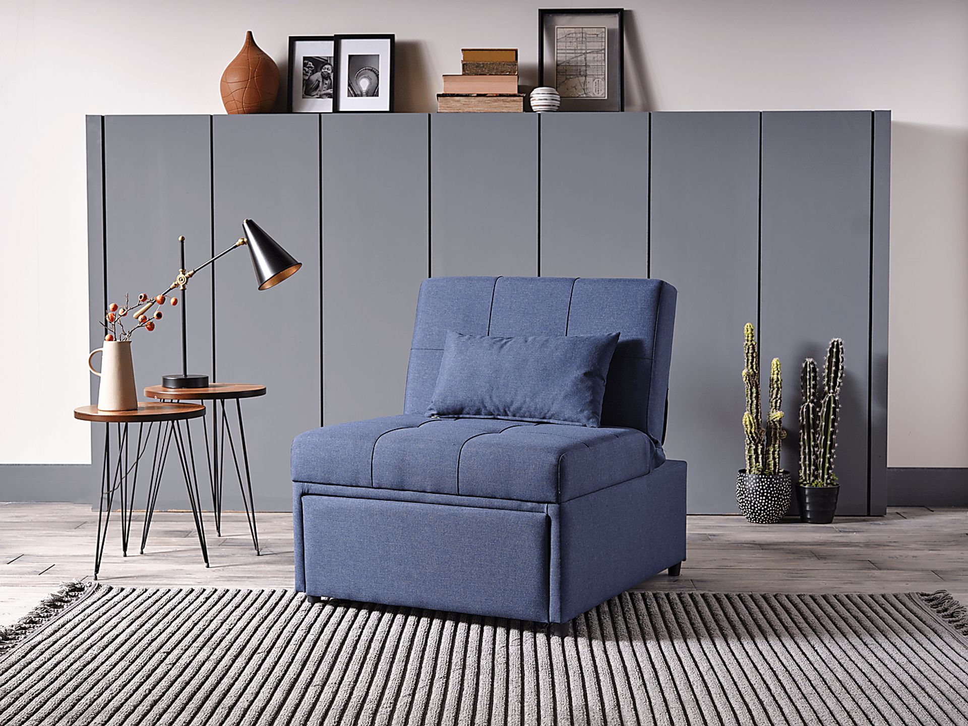 Traskwood Blue Sleeper Chair - Image 12