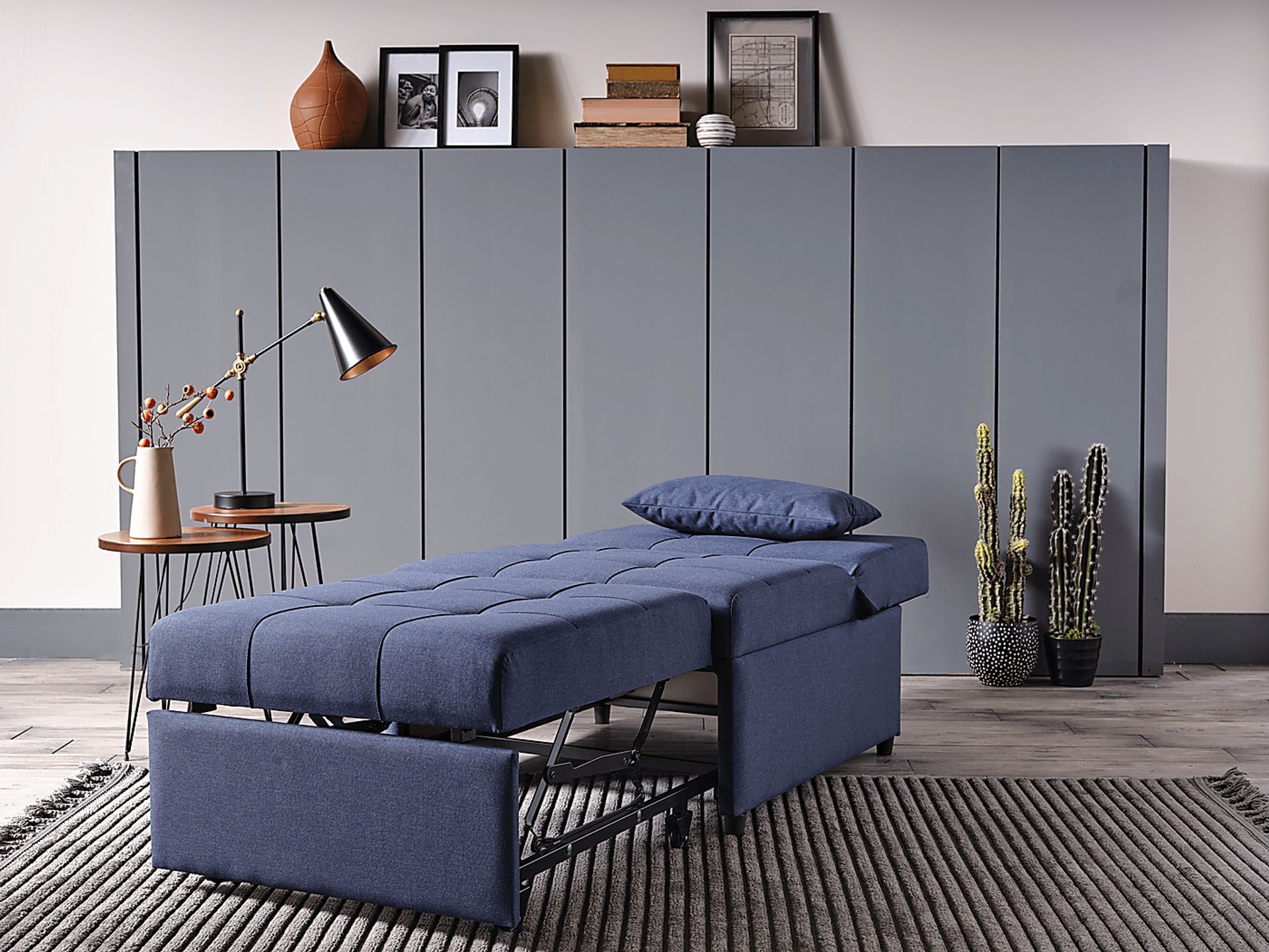 Traskwood Blue Sleeper Chair - Image 16