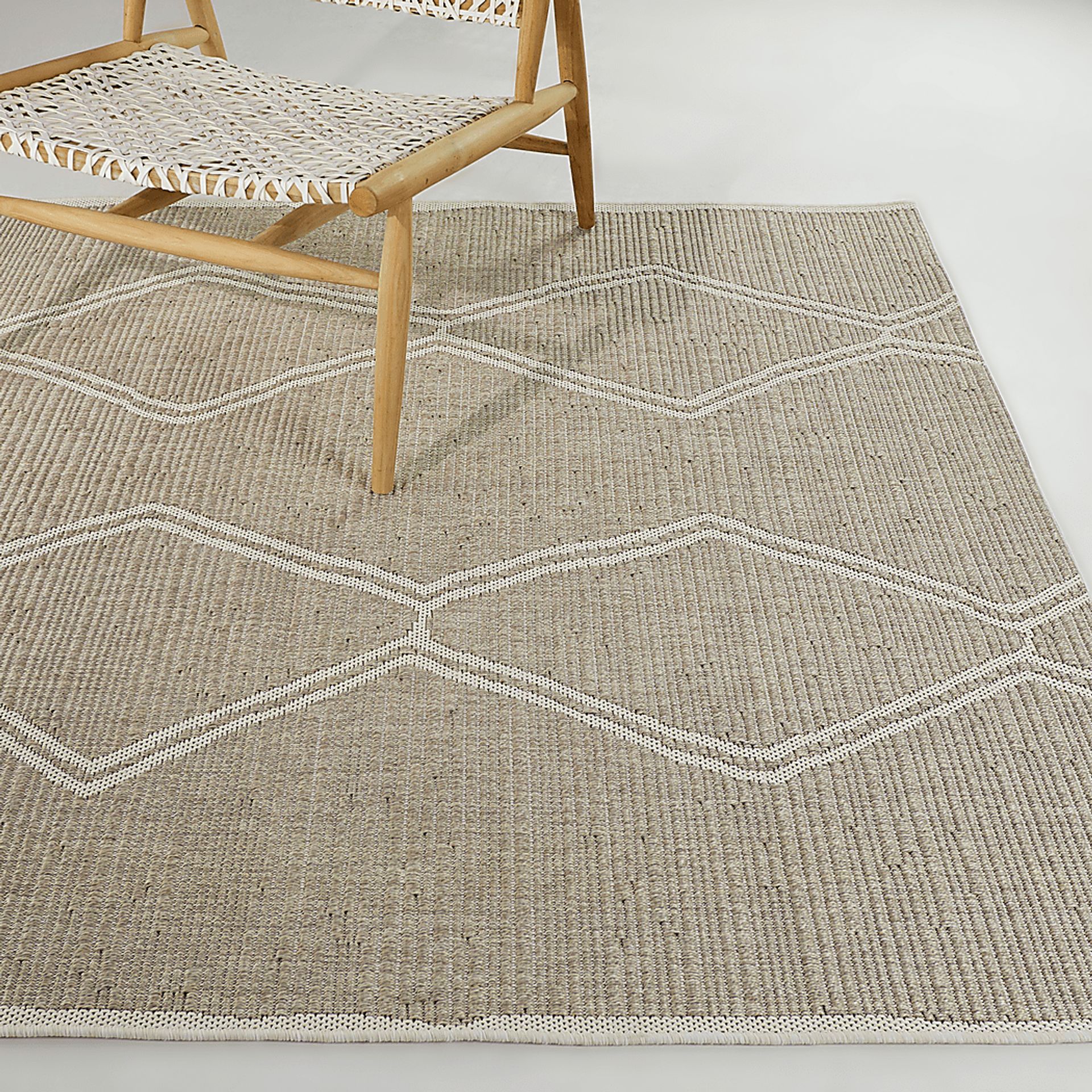 Treillis Taupe 5'3 x 7' Rug - Image 2