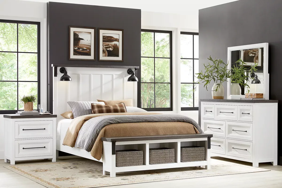 Tremblay Square 5 Pc White Colors,White King Bedroom Set