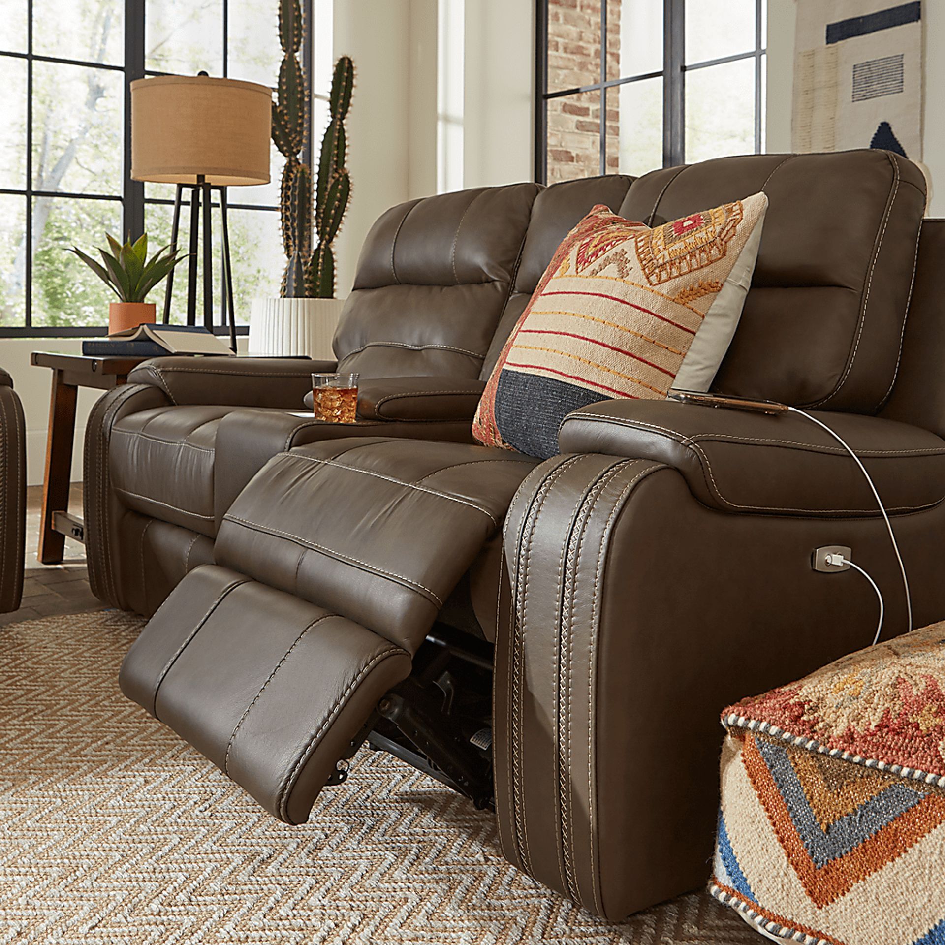 Tremezzo Brown Leather Power Reclining Console Loveseat - Image 3