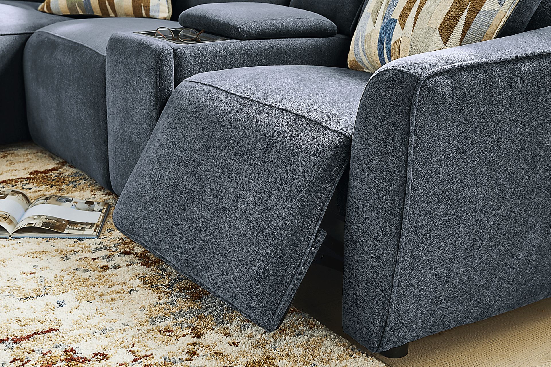 Tremont Indigo 7 Pc Power Reclining Sectional Living Room - Image 13