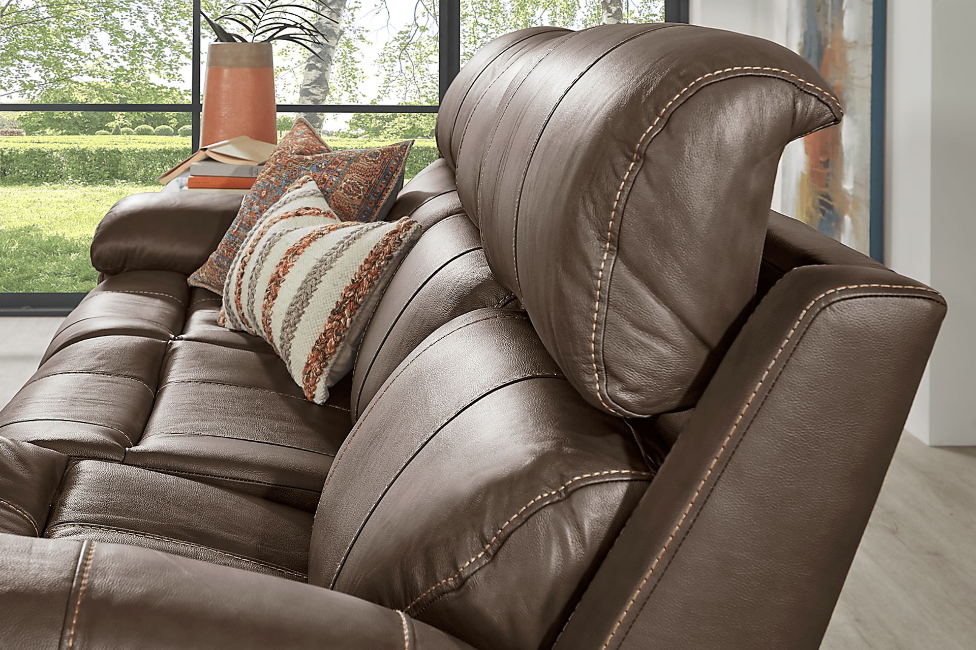 Trevino Place Chocolate Leather 5 Pc Reclining Living Room with Stationary Loveseat - Image 5