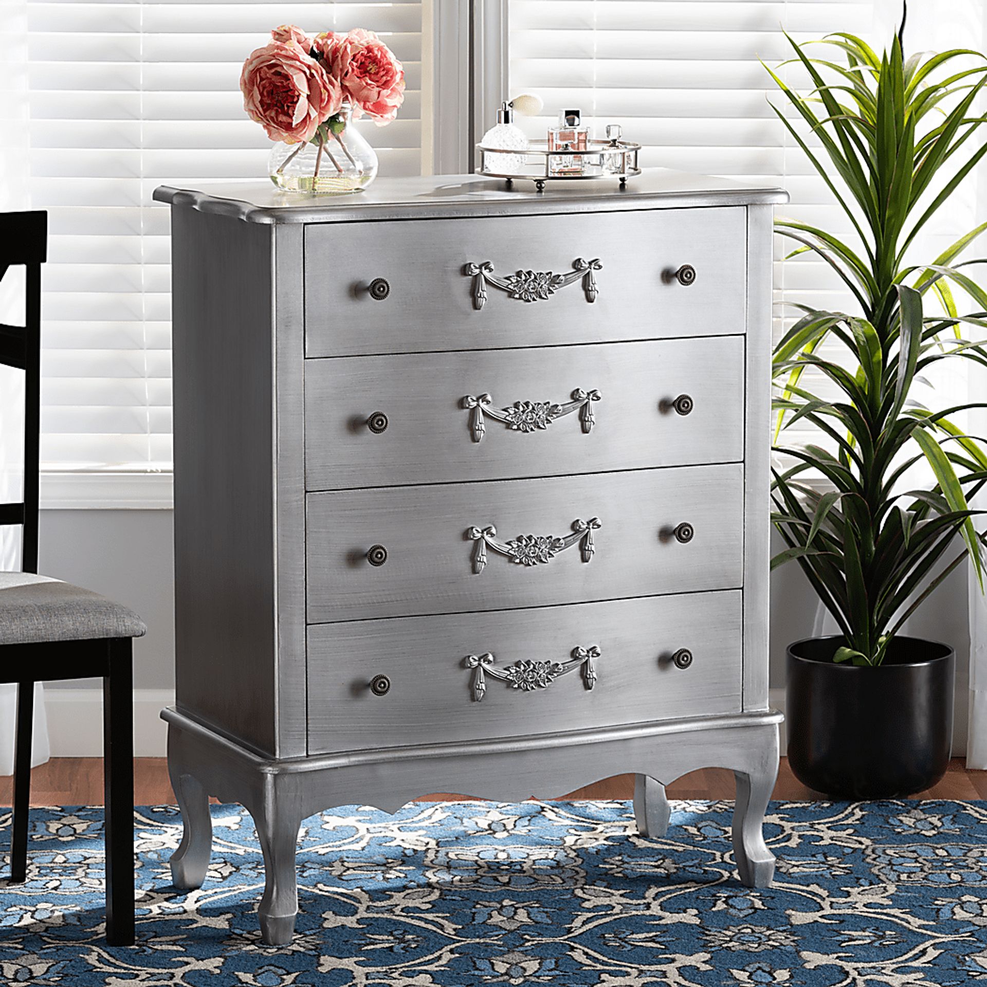Trilva Gray Chest - Image 2