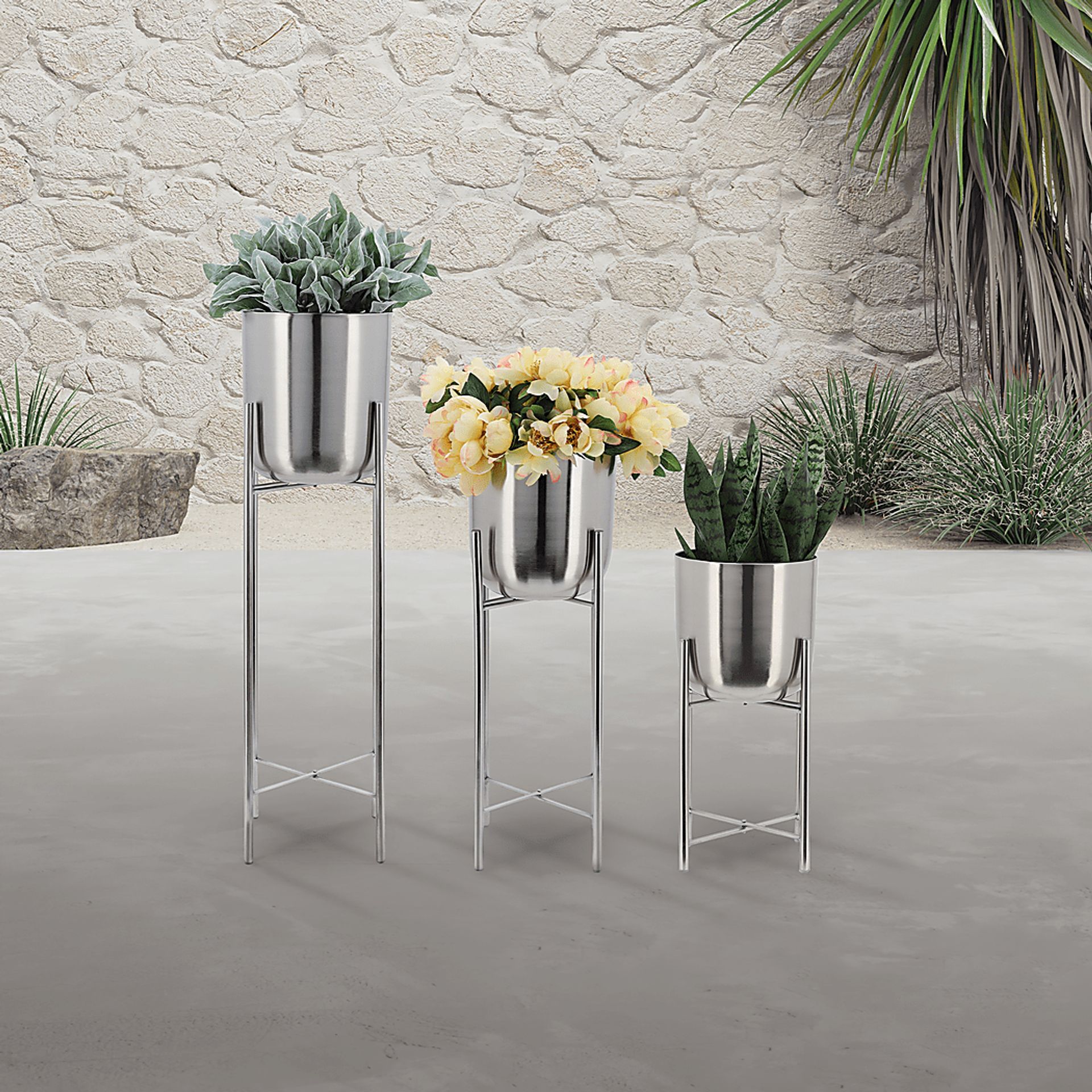Turnham Silver Planter, Set of 3 - Image 2