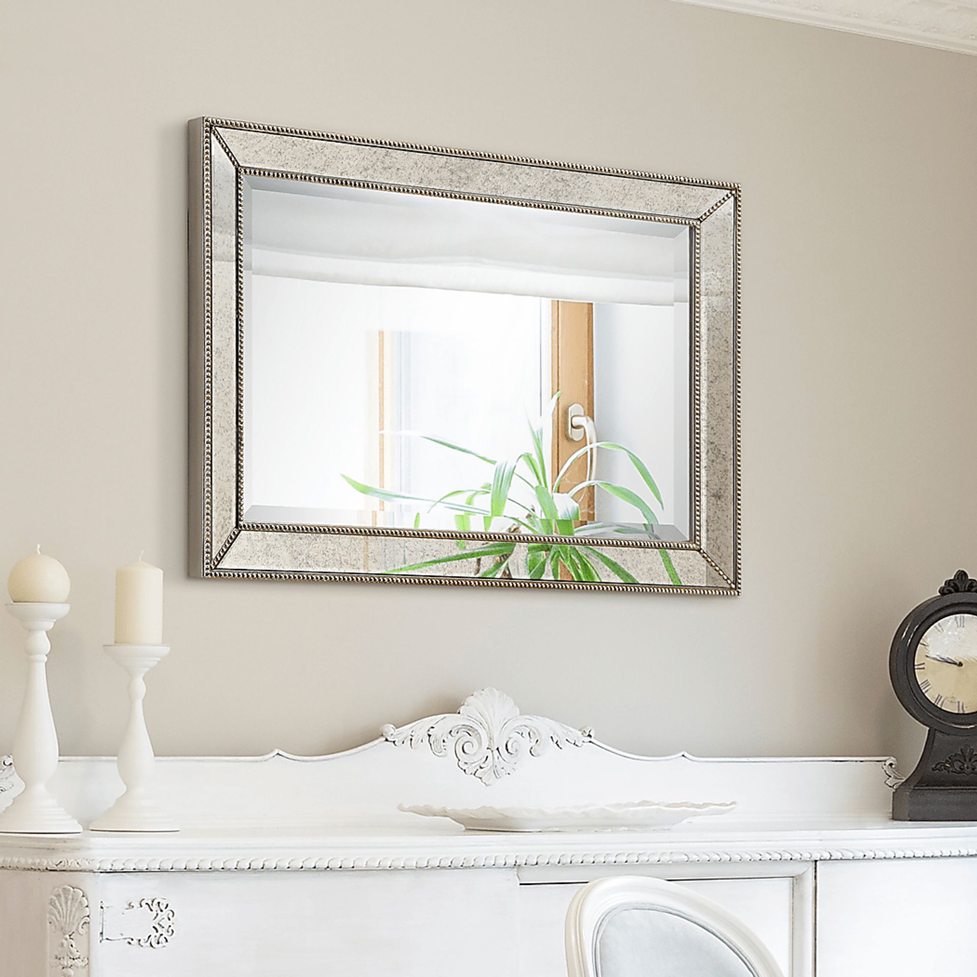 Tyriana Champagne Mirror - Image 8