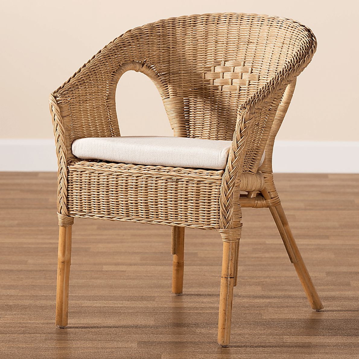 Ucita Brown Arm Chair