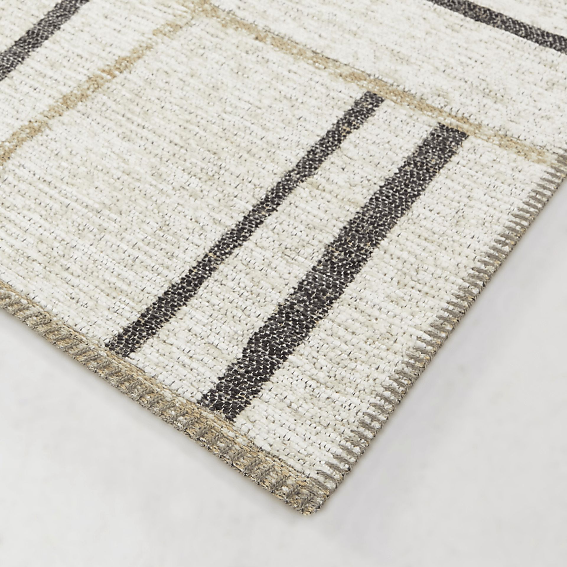 Uppas Cream 5'3 x 7' Area Rug - Image 3