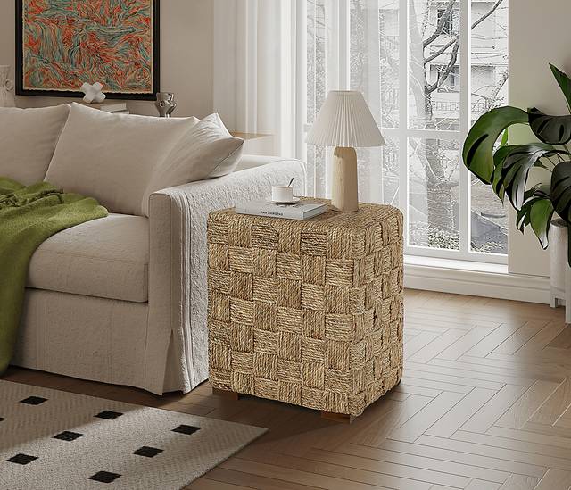 Vaesa Brown Square Accent Table - Thumbnail - Image 2