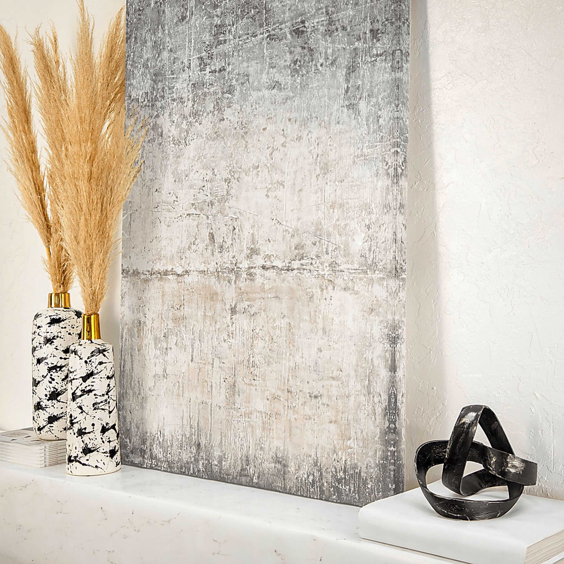 Valecian Black Sculpture - Image 2