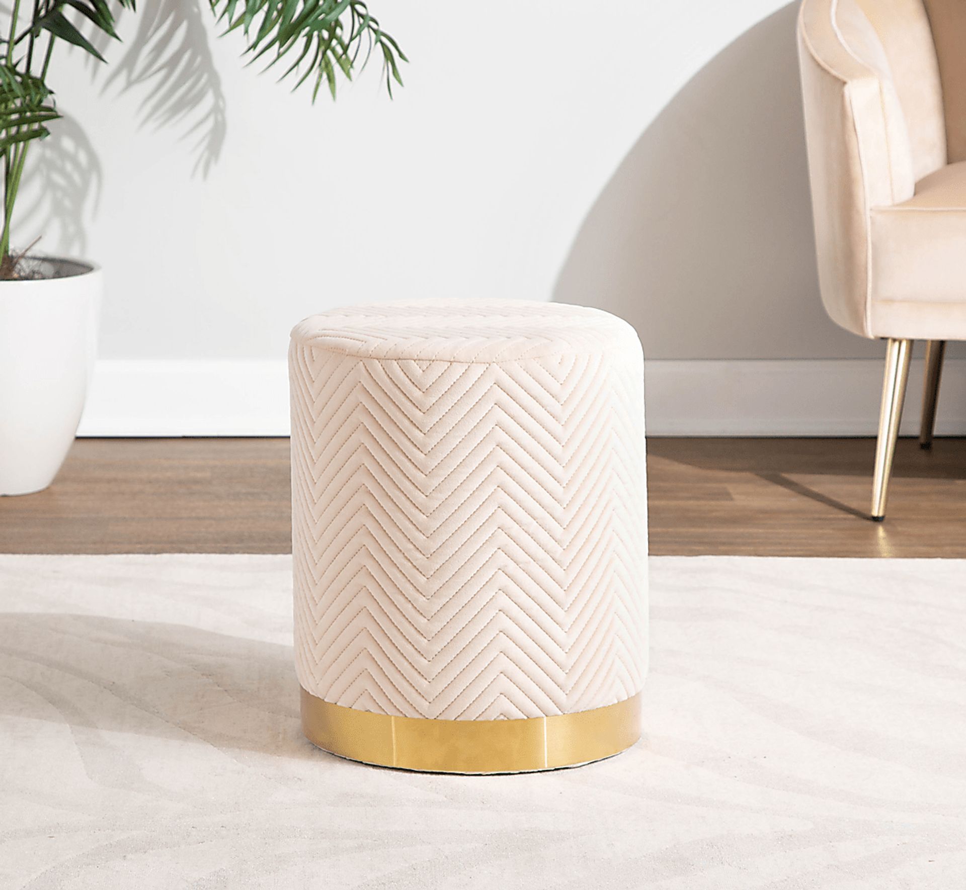 Valegreen Cream Ottoman - Image 5