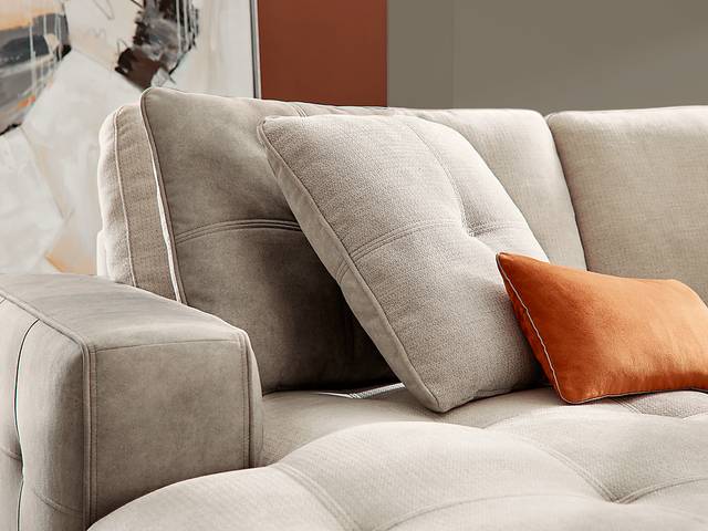 Valencia Light Gray 4 Pc Sectional - Thumbnail - Image 3