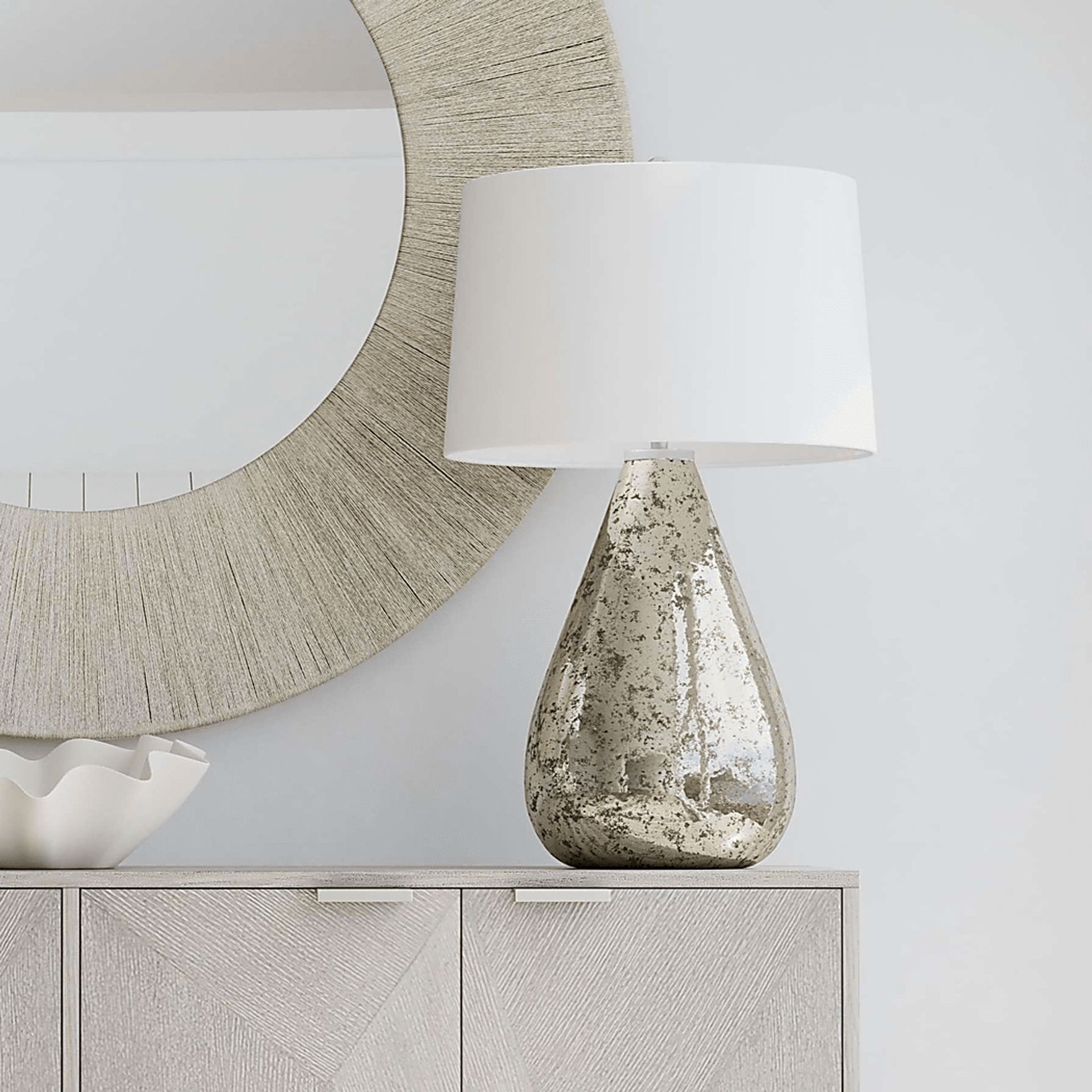 Valletta Circle Silver Lamp - Image 2