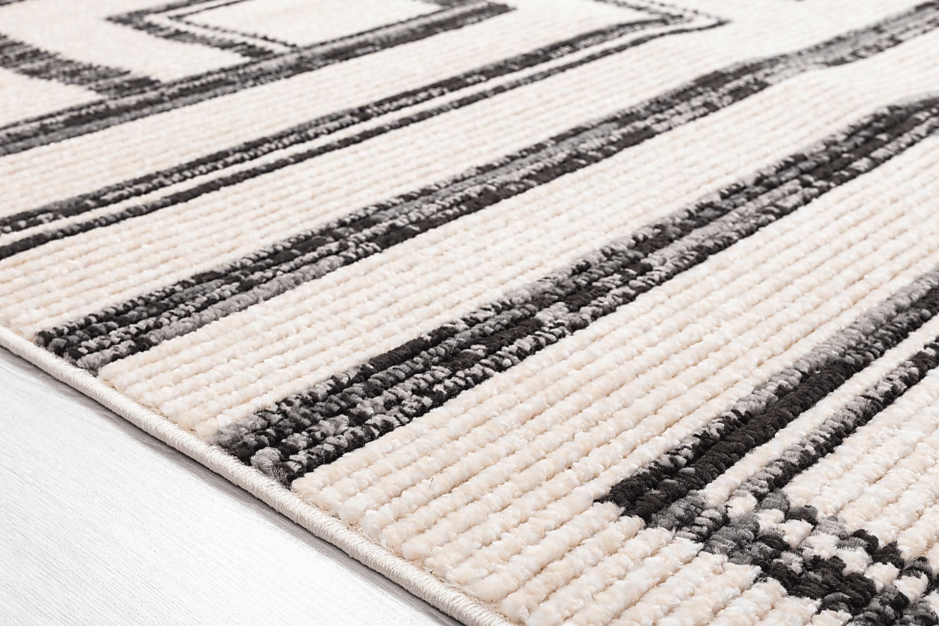 Valraine Ivory 7'10 x 10'1 Rug - Image 6