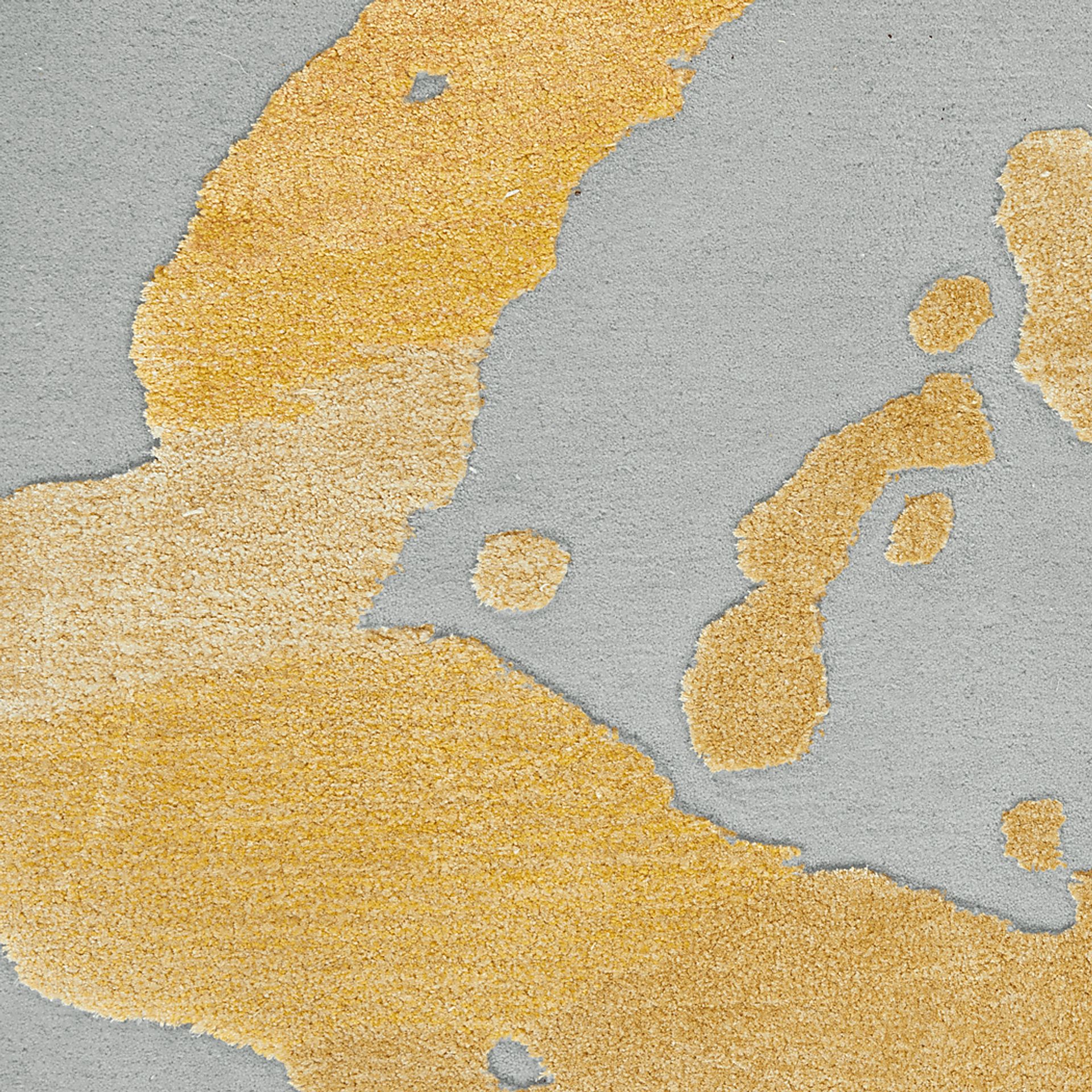 Vawix Gray/Gold 7'9 x 9'9 Rug - Image 8